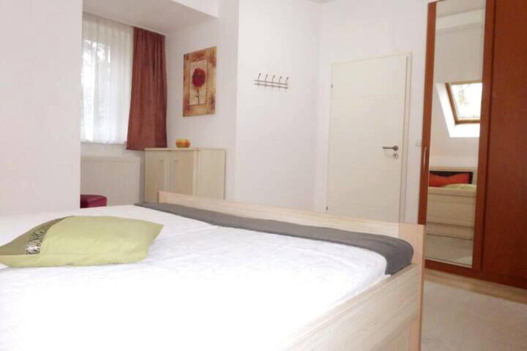 Wohung Mit Balkon Und Garten Nahe Stadtgrenze