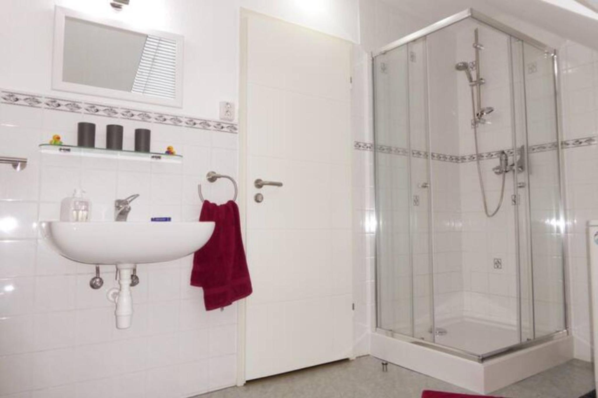 Wohung Mit Balkon Und Garten Nahe Stadtgrenze