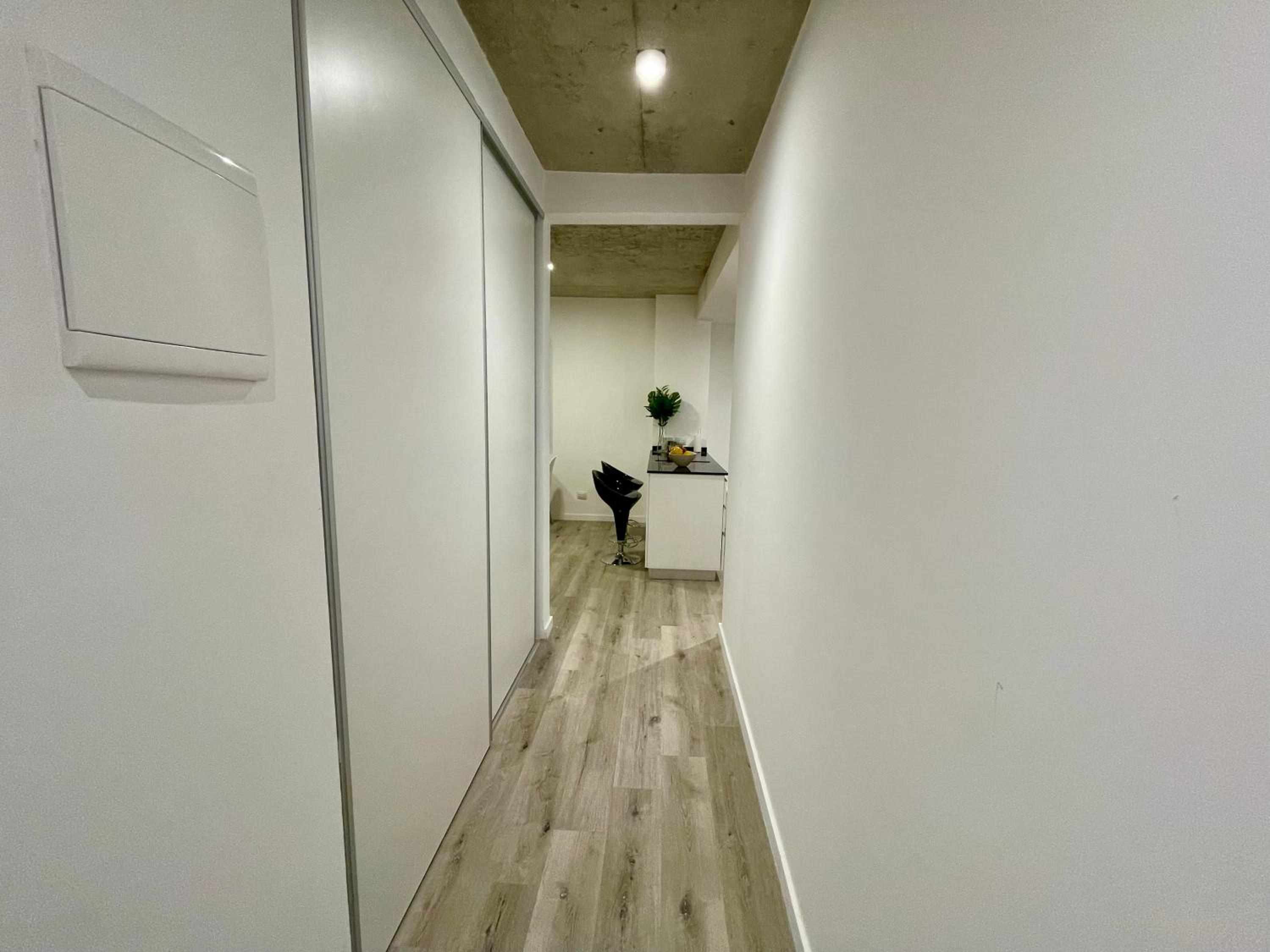 Moderno y luminoso monoambiente en Nuñez