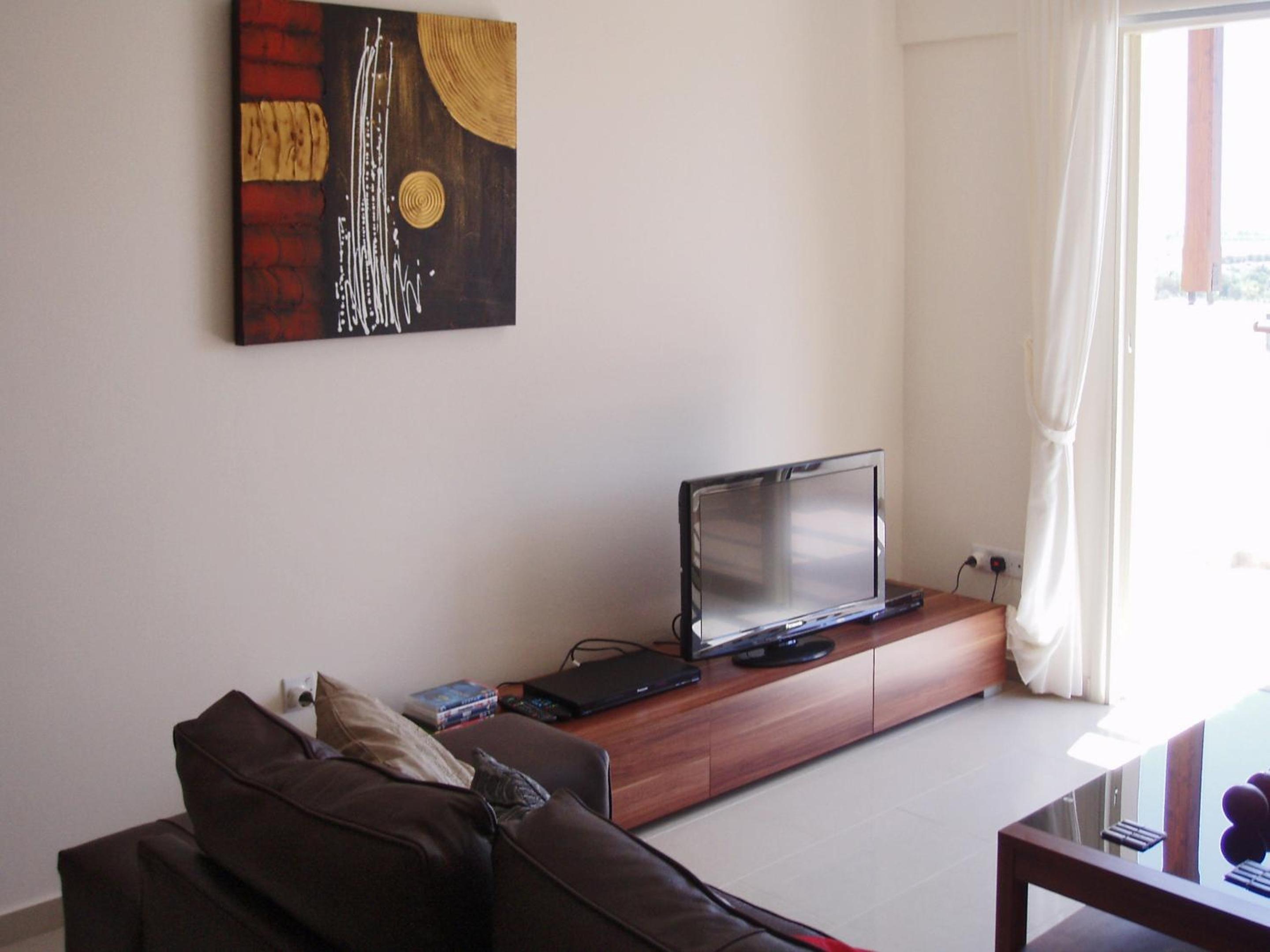 Comfortable Apartment in Larnaca with Shared Pool