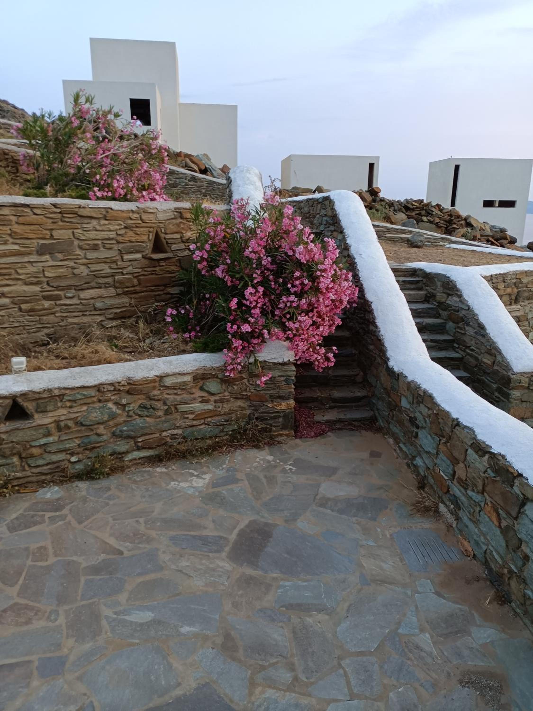 Le bleu de Tinos view 4