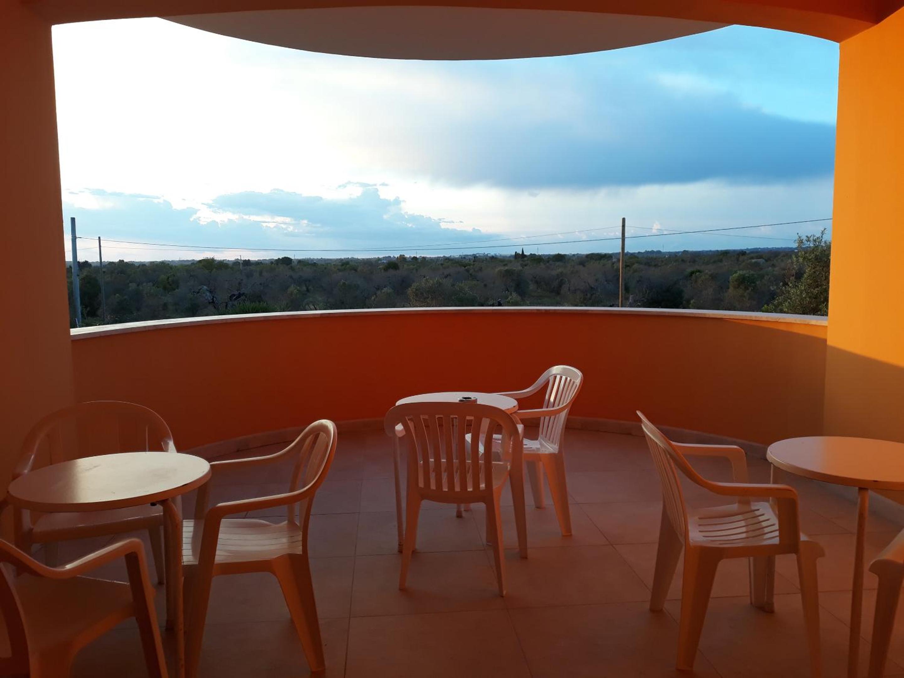 Bright Studio in Gallipoli - 30 sqm + Enclosed Garden view 2