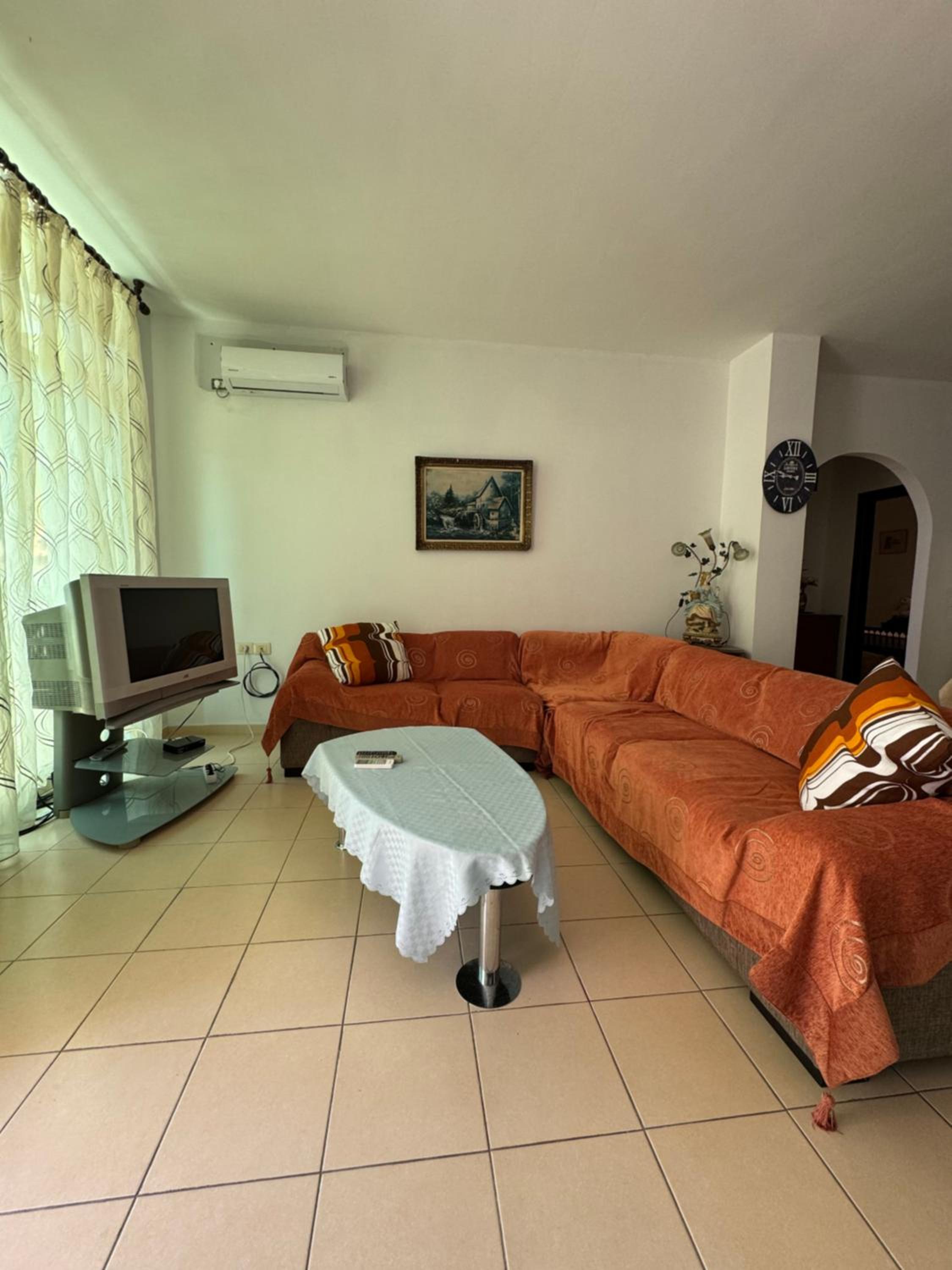 Jona Apartment