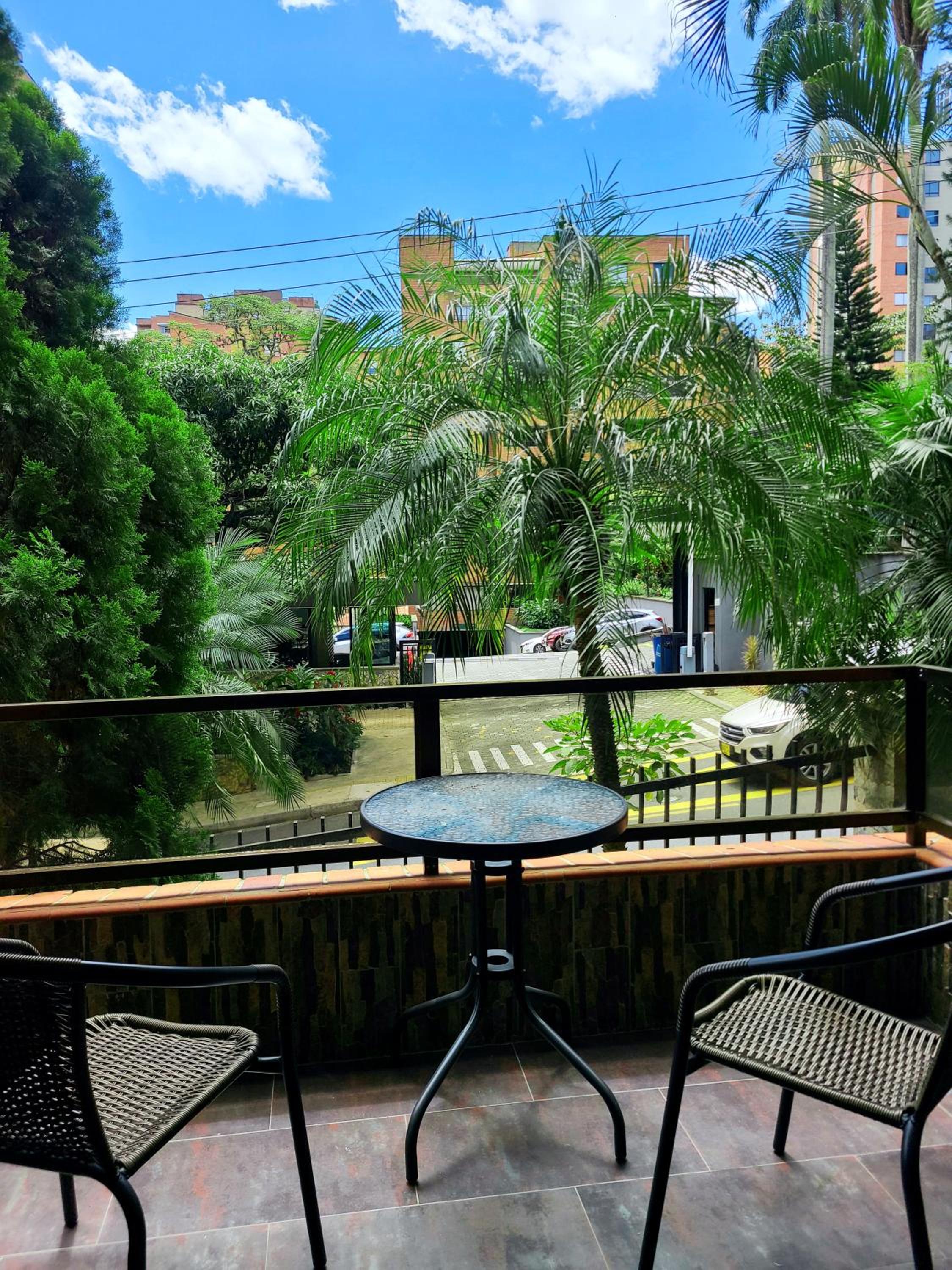 Amazing 3 Bedroom Apartment in El Poblado