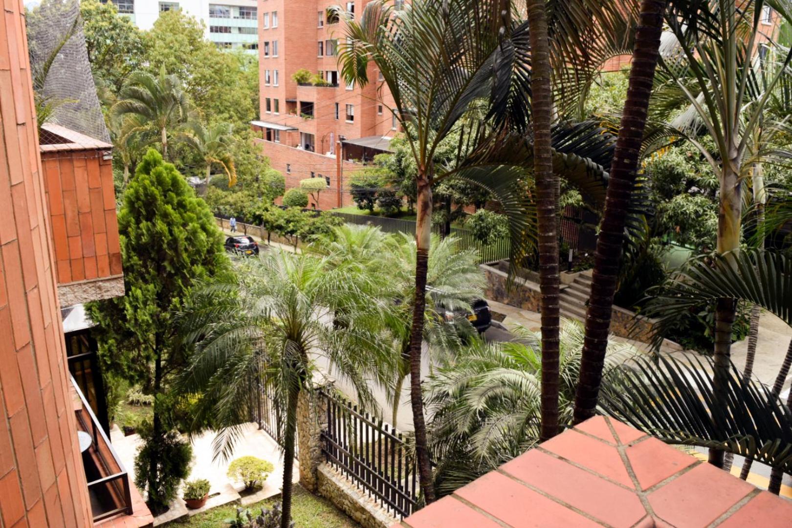 Amazing 3 Bedroom Apartment in El Poblado