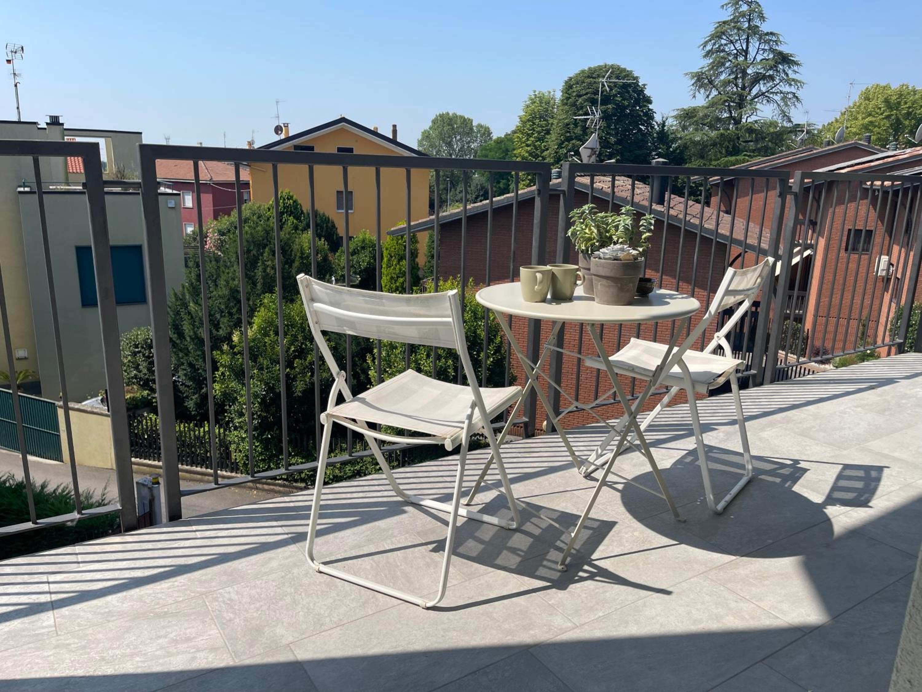 Villa Zina - Apt Giallo - 10 min from city centre and airport photo 1