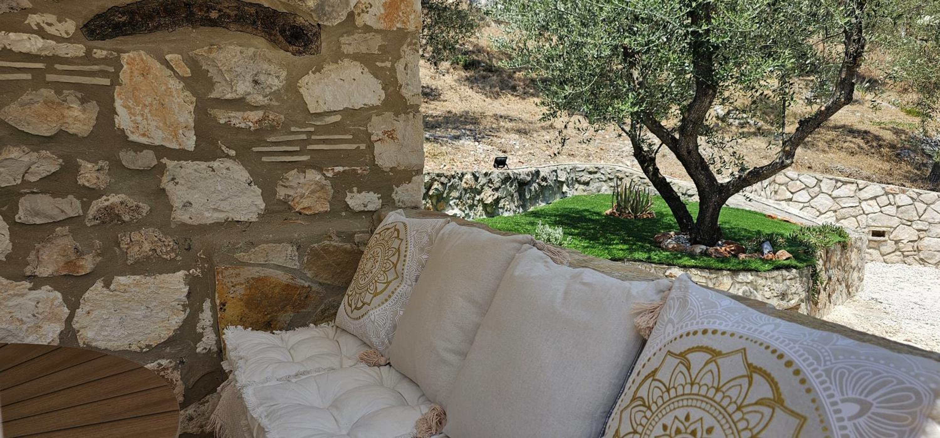 Villa Meditation