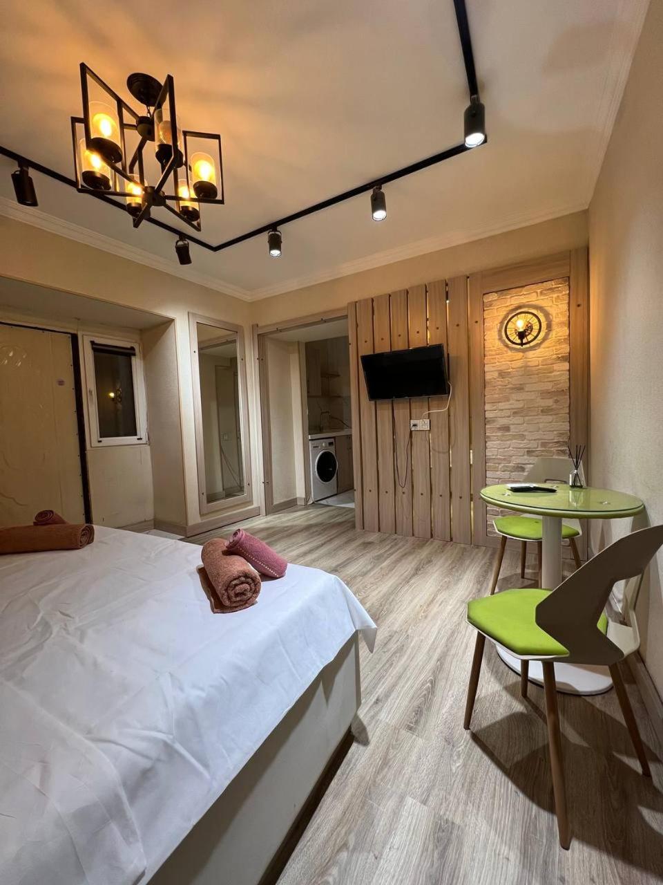 High comfort rooms on Nizami street center of Baku
