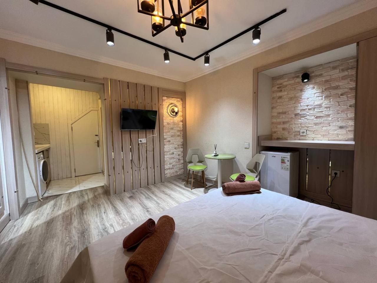 High comfort rooms on Nizami street center of Baku