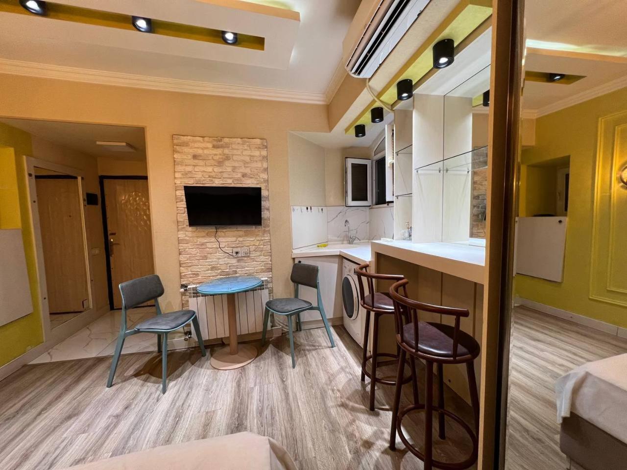 High comfort rooms on Nizami street center of Baku