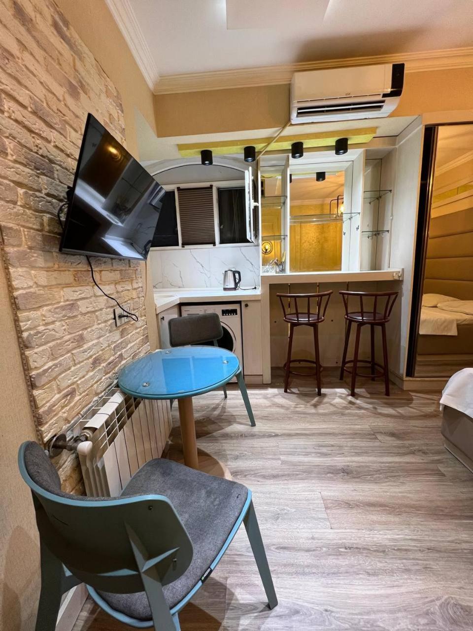 High comfort rooms on Nizami street center of Baku