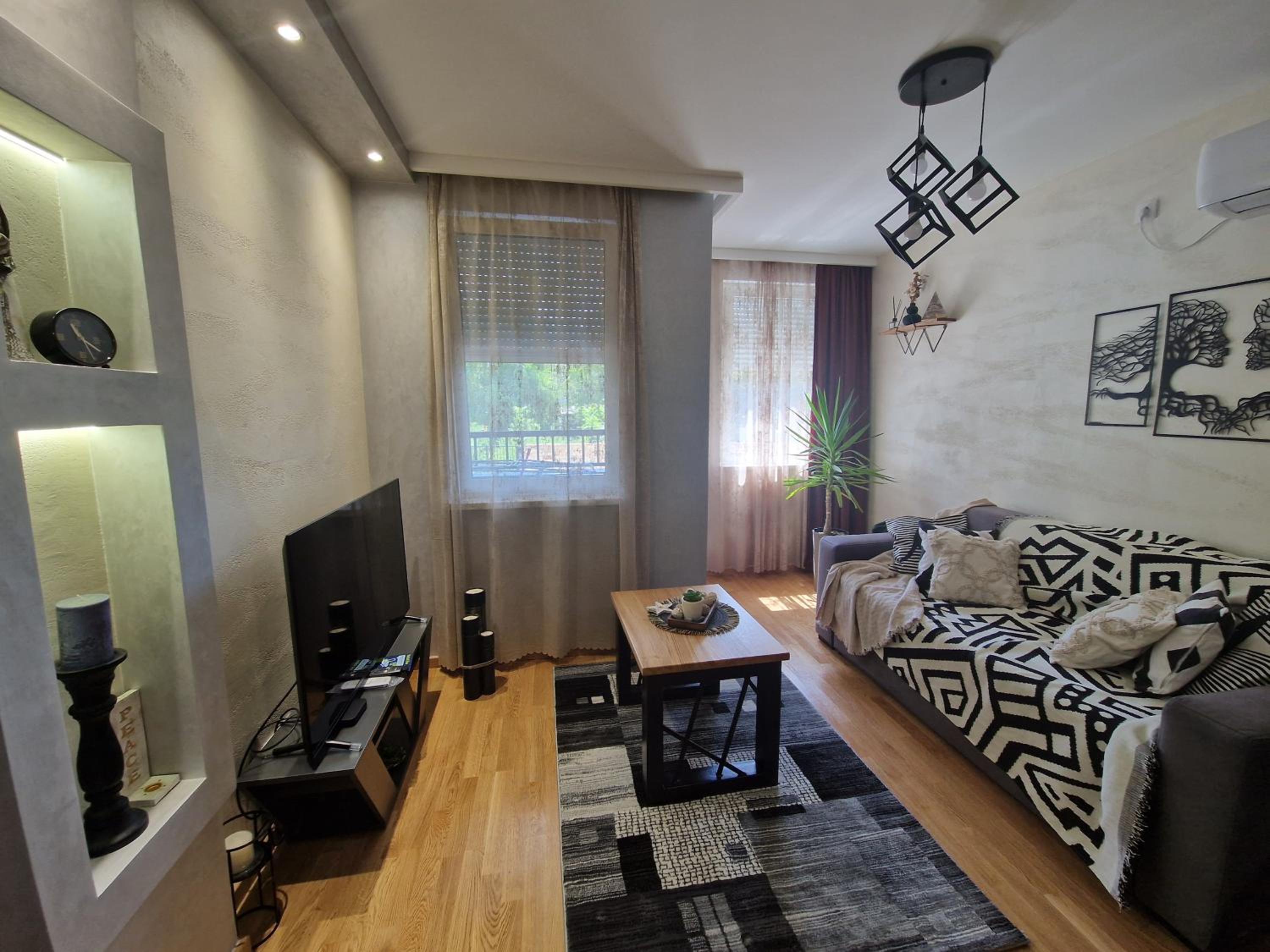 Apartmani Djuric Grey