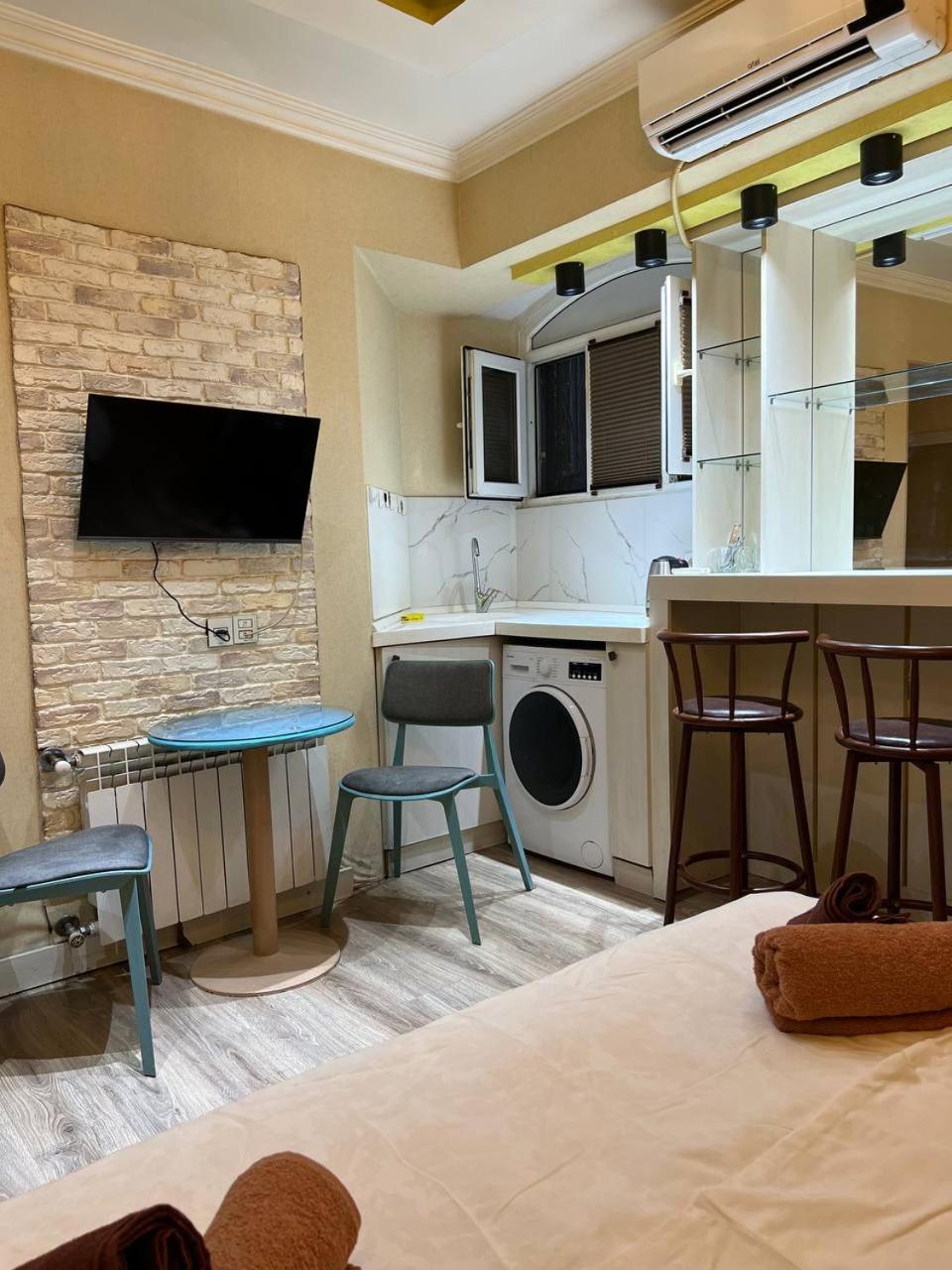 High comfort rooms on Nizami street center of Baku