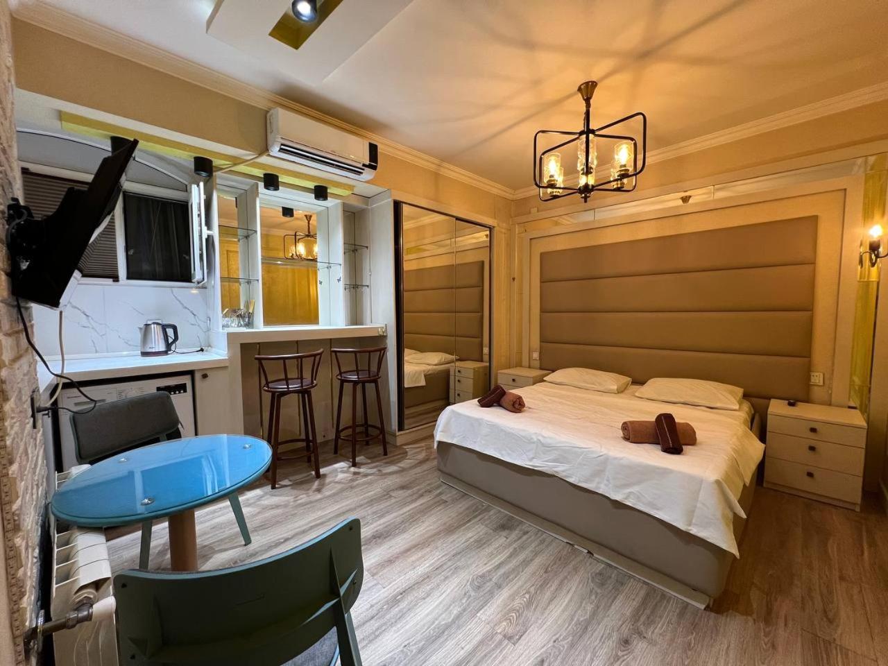 High comfort rooms on Nizami street center of Baku