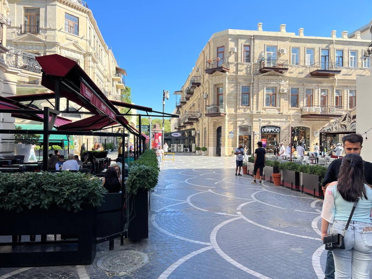High comfort rooms on Nizami street center of Baku