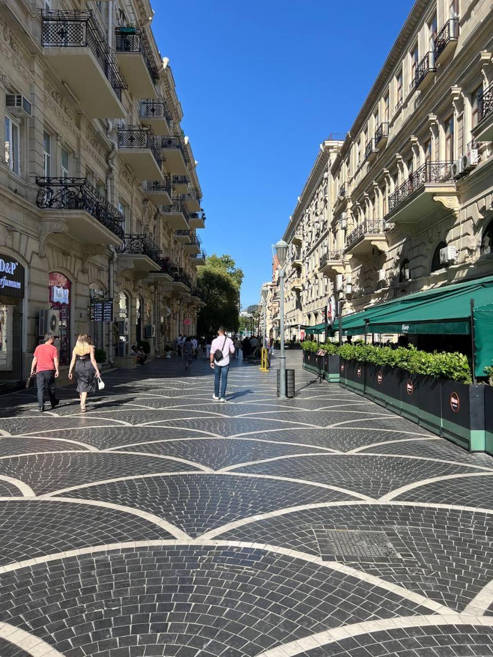 High comfort rooms on Nizami street center of Baku