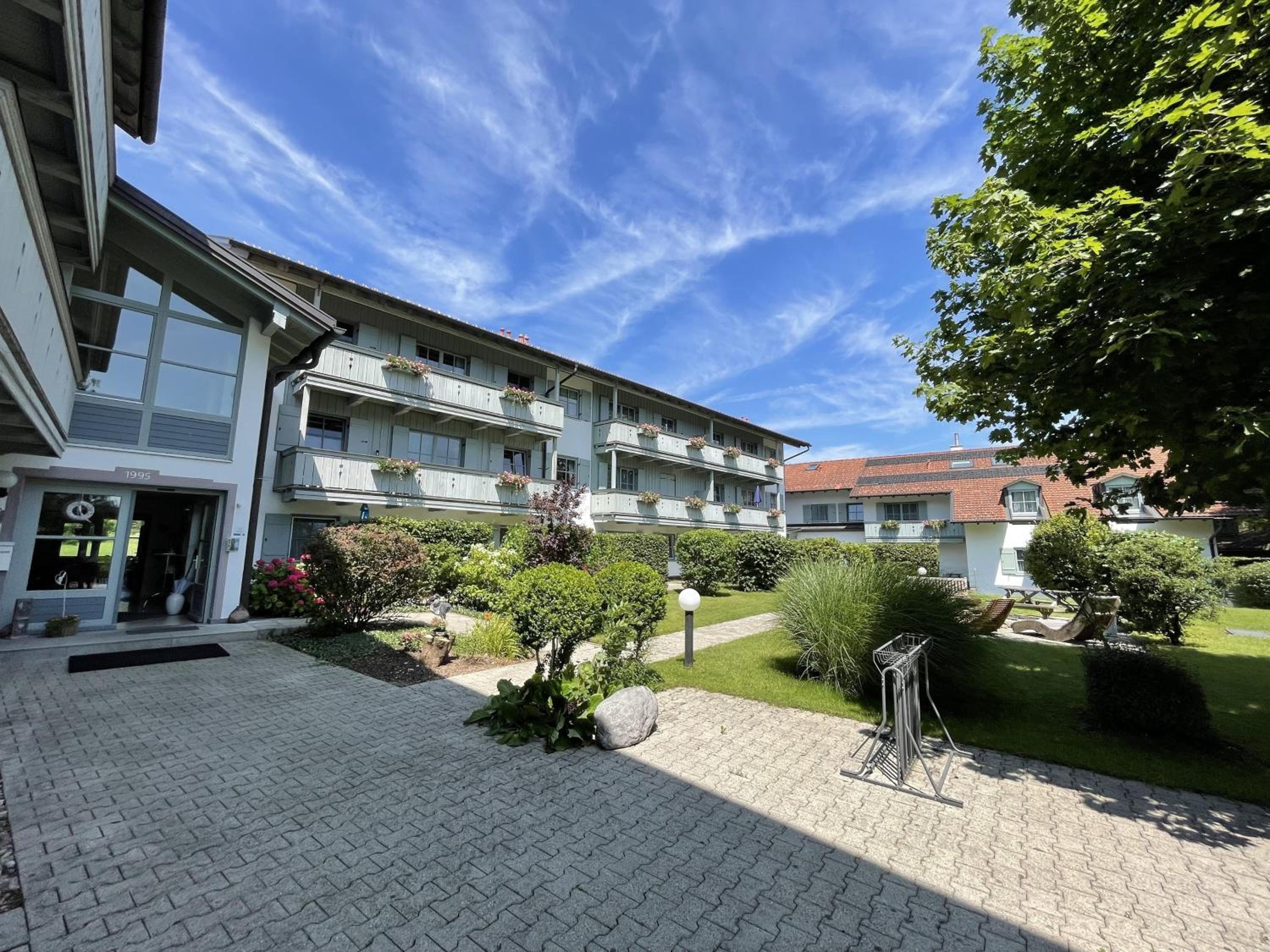 Ferienwohnung Alpenpanorama im Haus Brünnstein mit Schwimmbad und Sauna