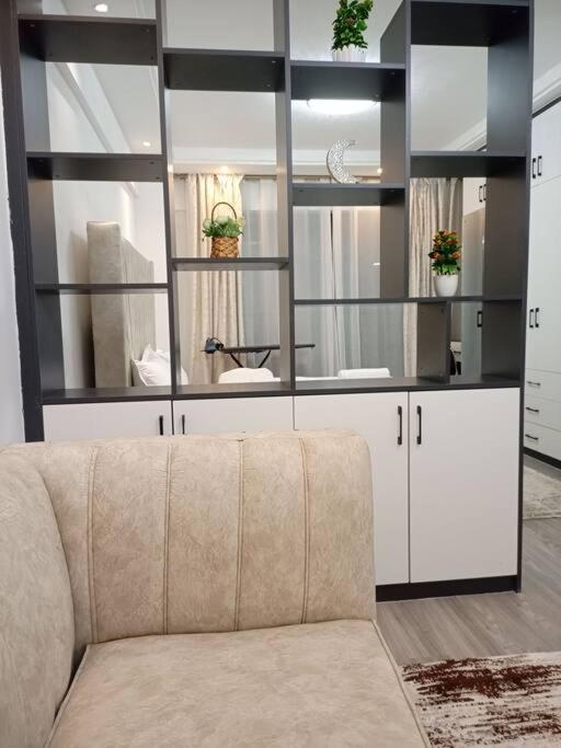 Modern&Cozy studio in Kileleshwa view 4