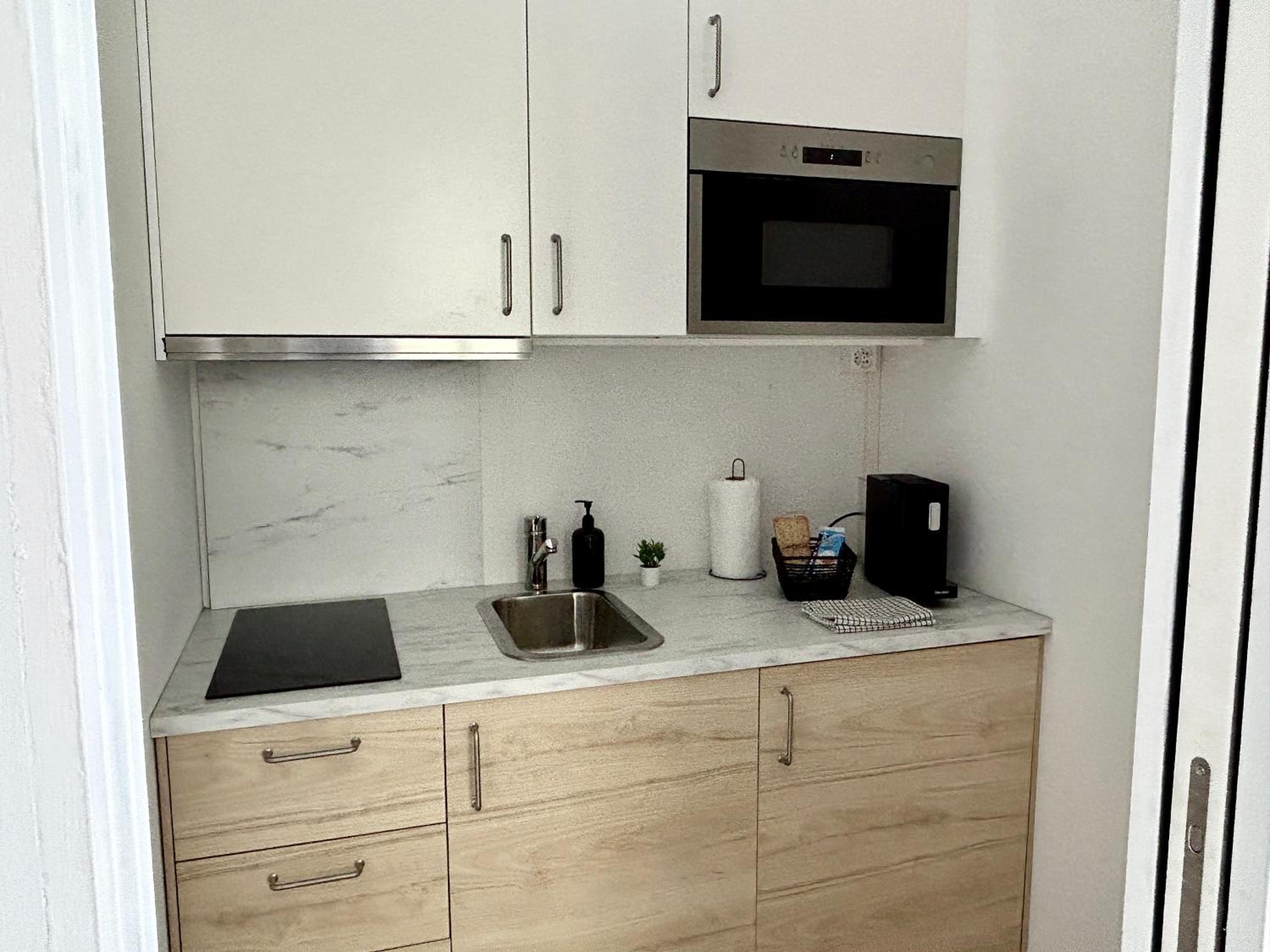 Sweet Nest - Close to the Lido & Lake!