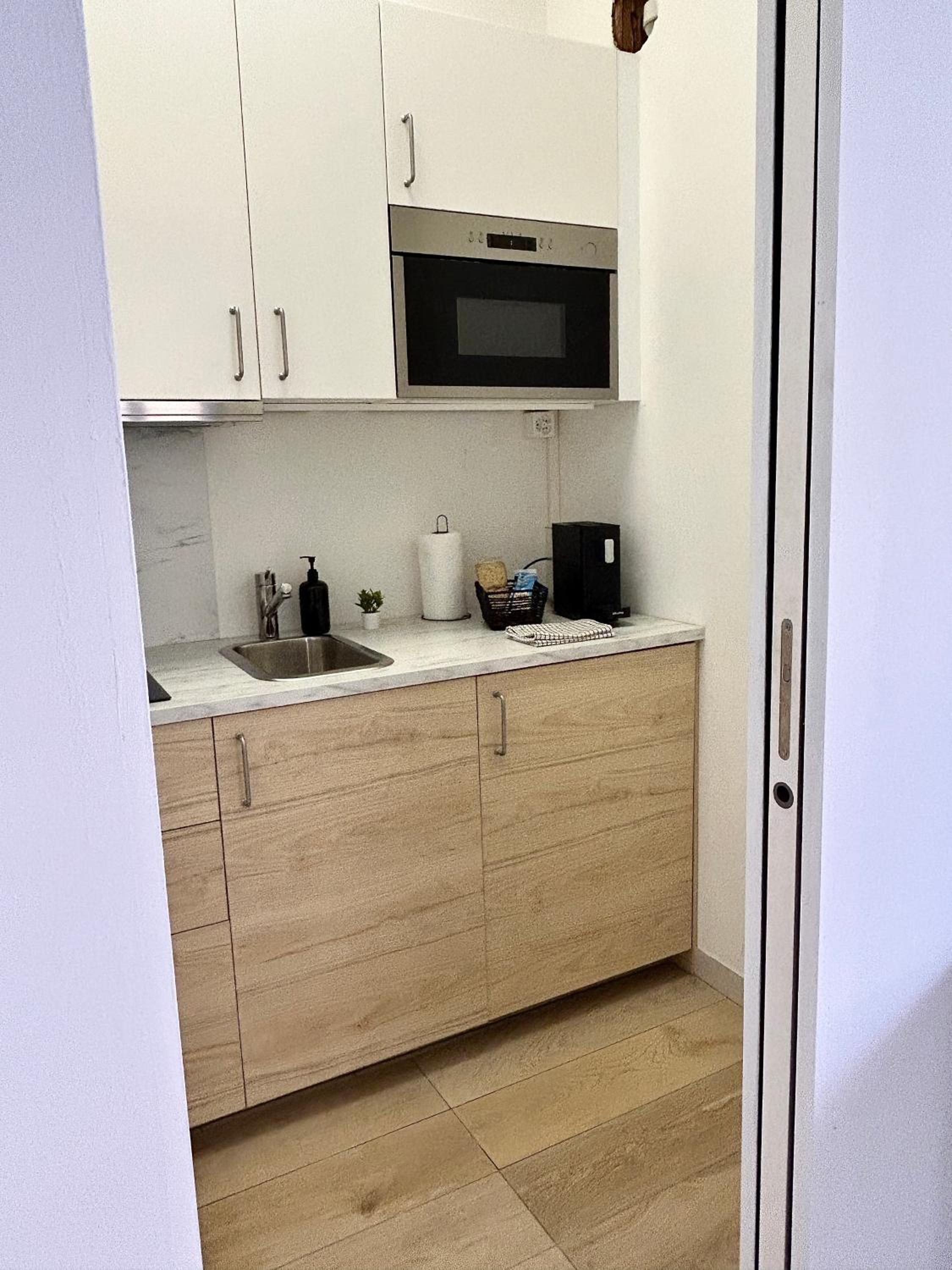 Sweet Nest - Close to the Lido & Lake!