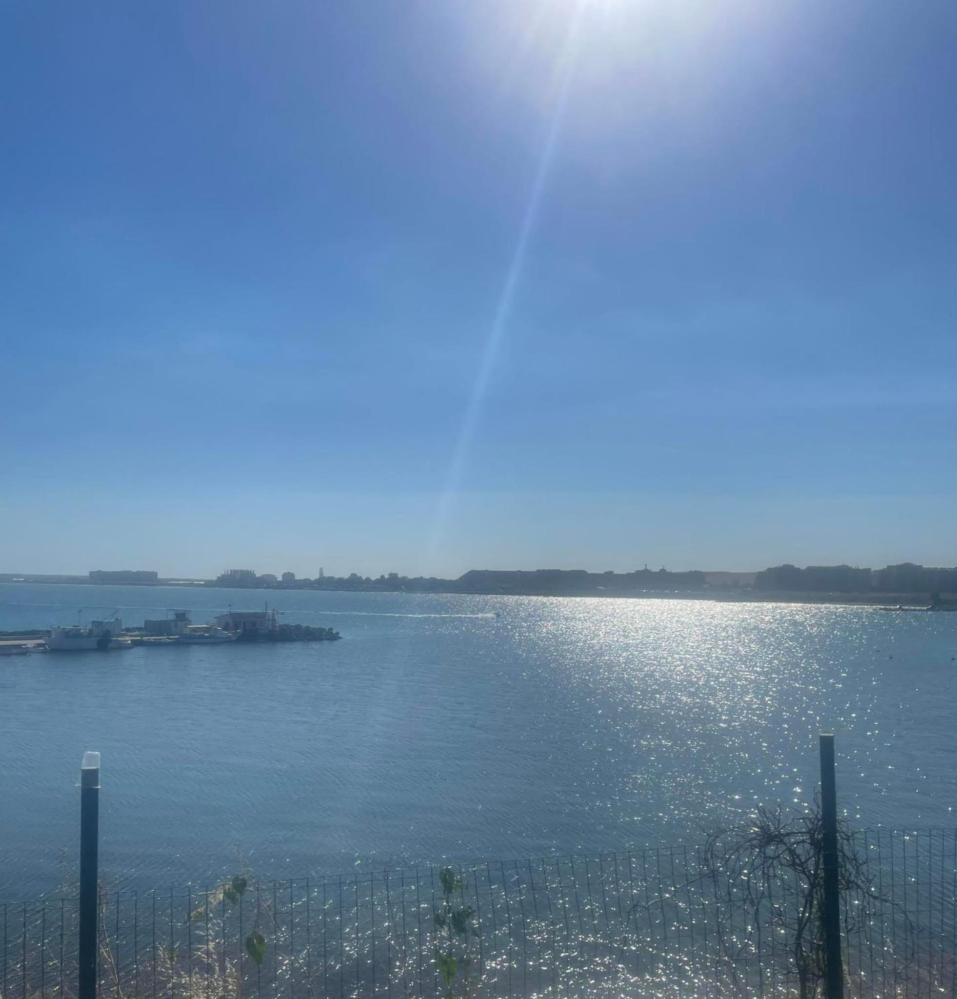 Marina Cape Sky View Lux Apartment in Aheloy