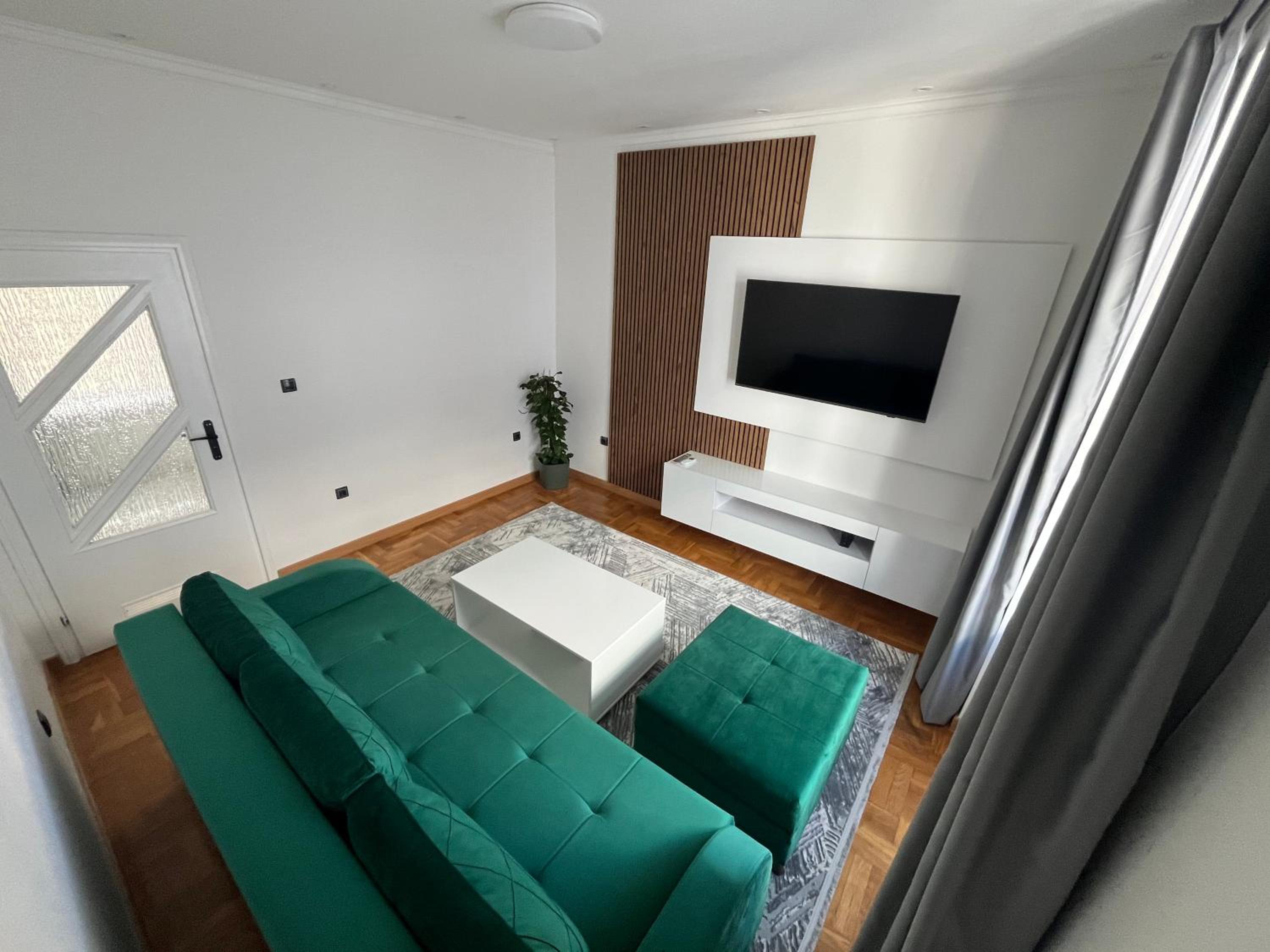 Sarajevo Luxury Apartment - 50 m from Old Sarajevo Clock Tower