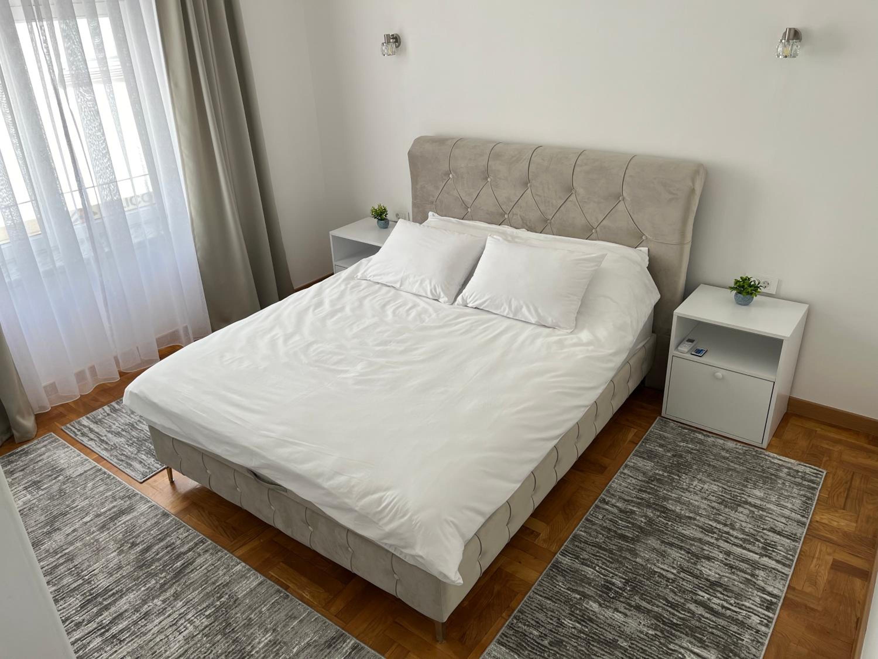 Sarajevo Luxury Apartment - 50 m from Old Sarajevo Clock Tower