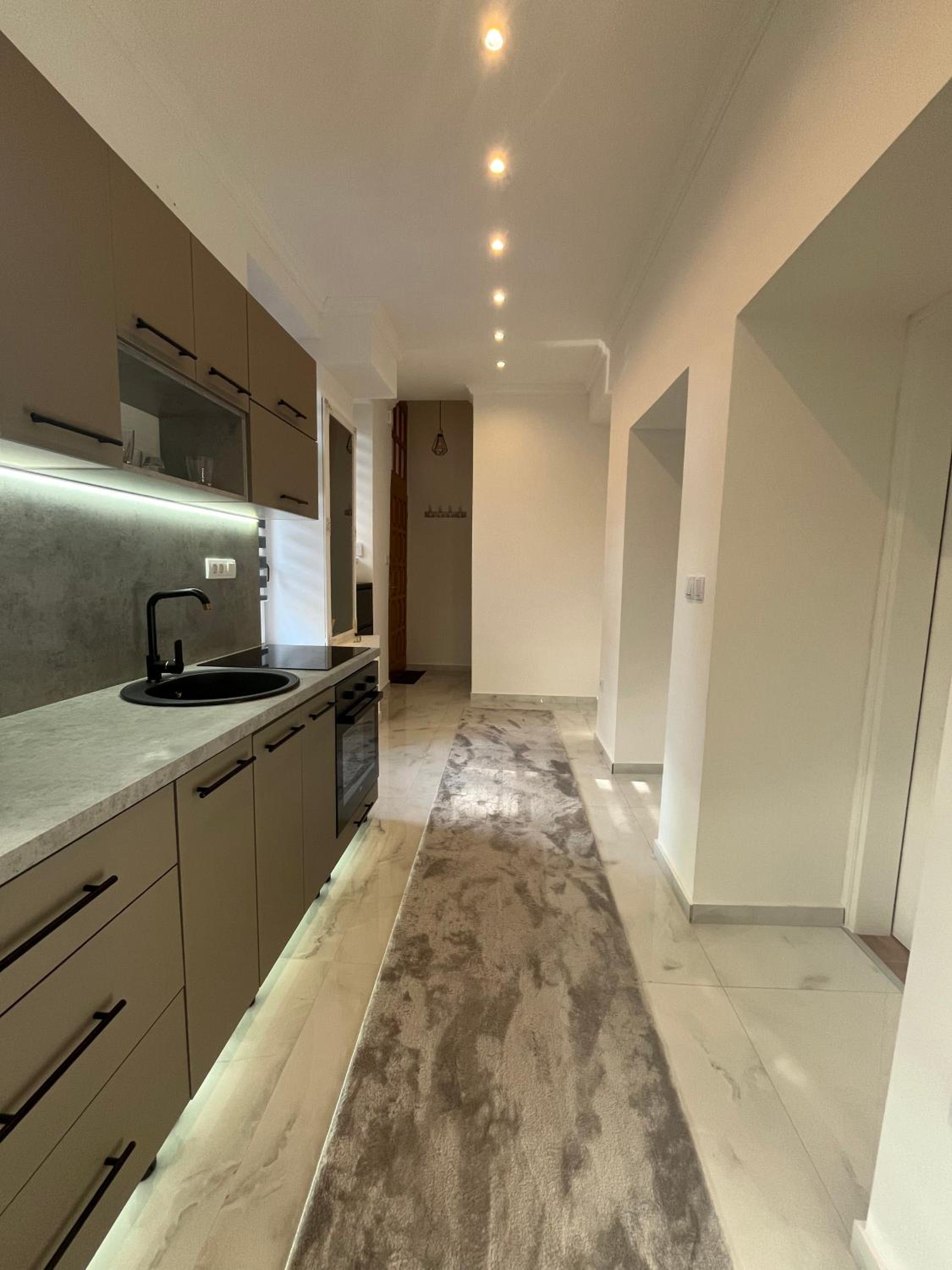 Sarajevo Luxury Apartment - 50 m from Old Sarajevo Clock Tower