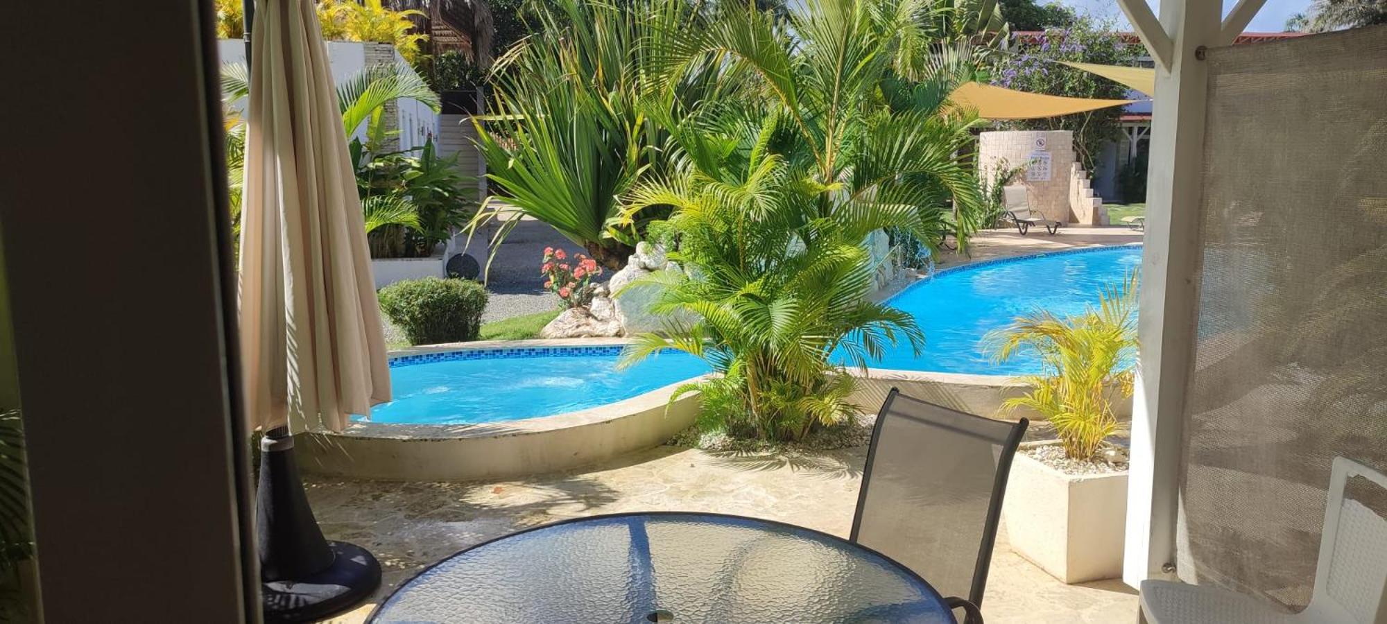 Almendra Residential