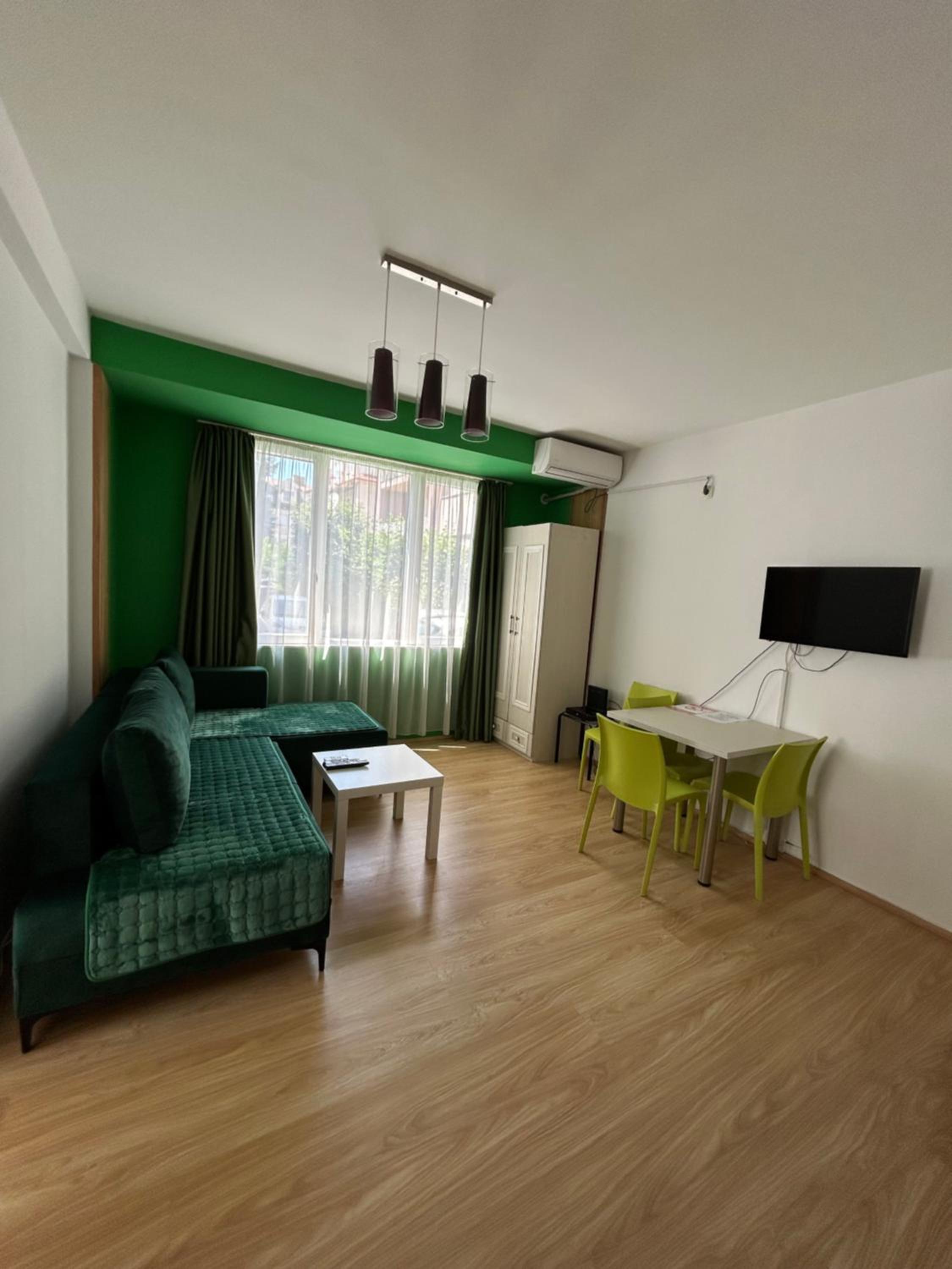 Iskra Guesthouse
