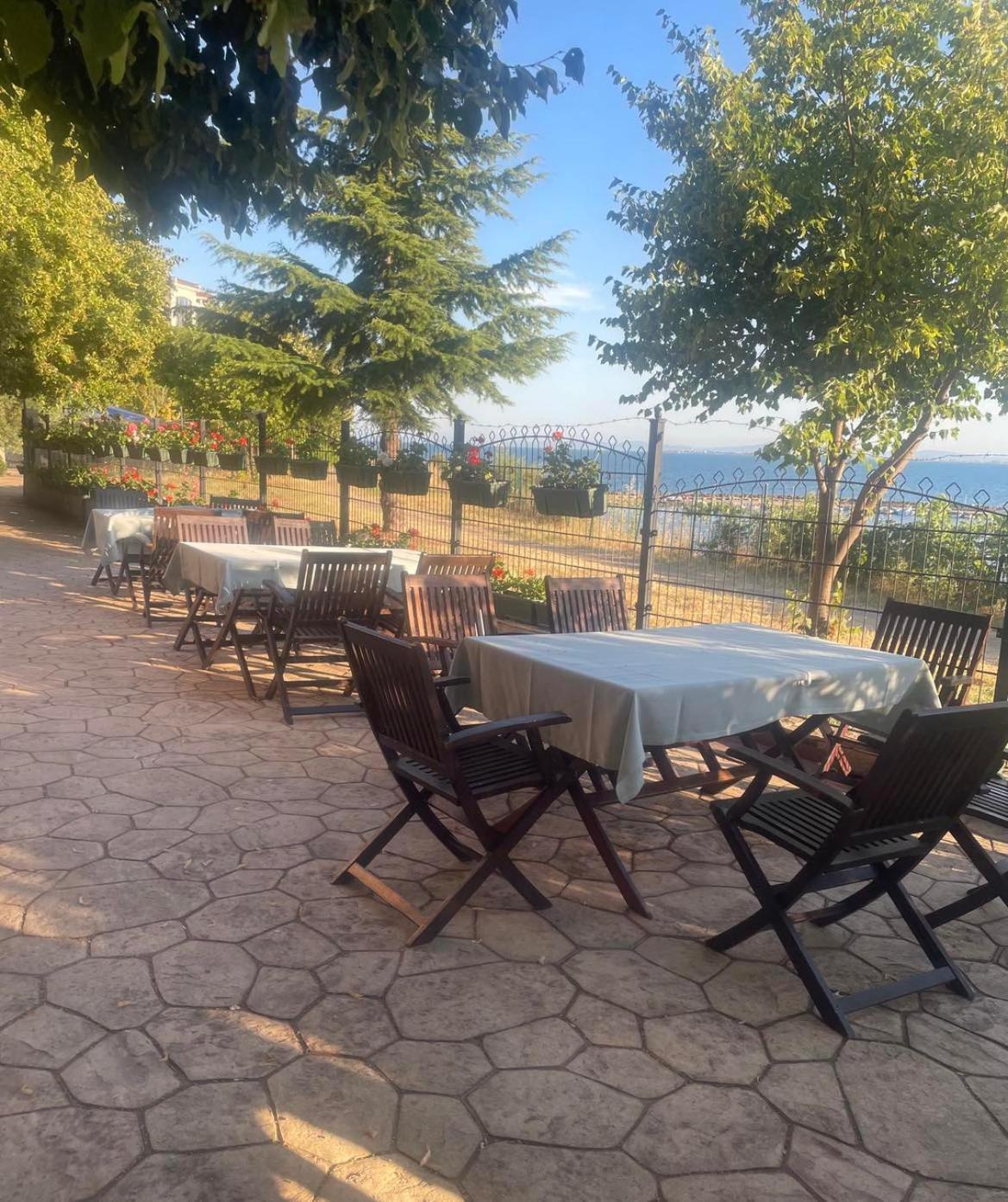 Marina Cape Sky View Lux Apartment in Aheloy