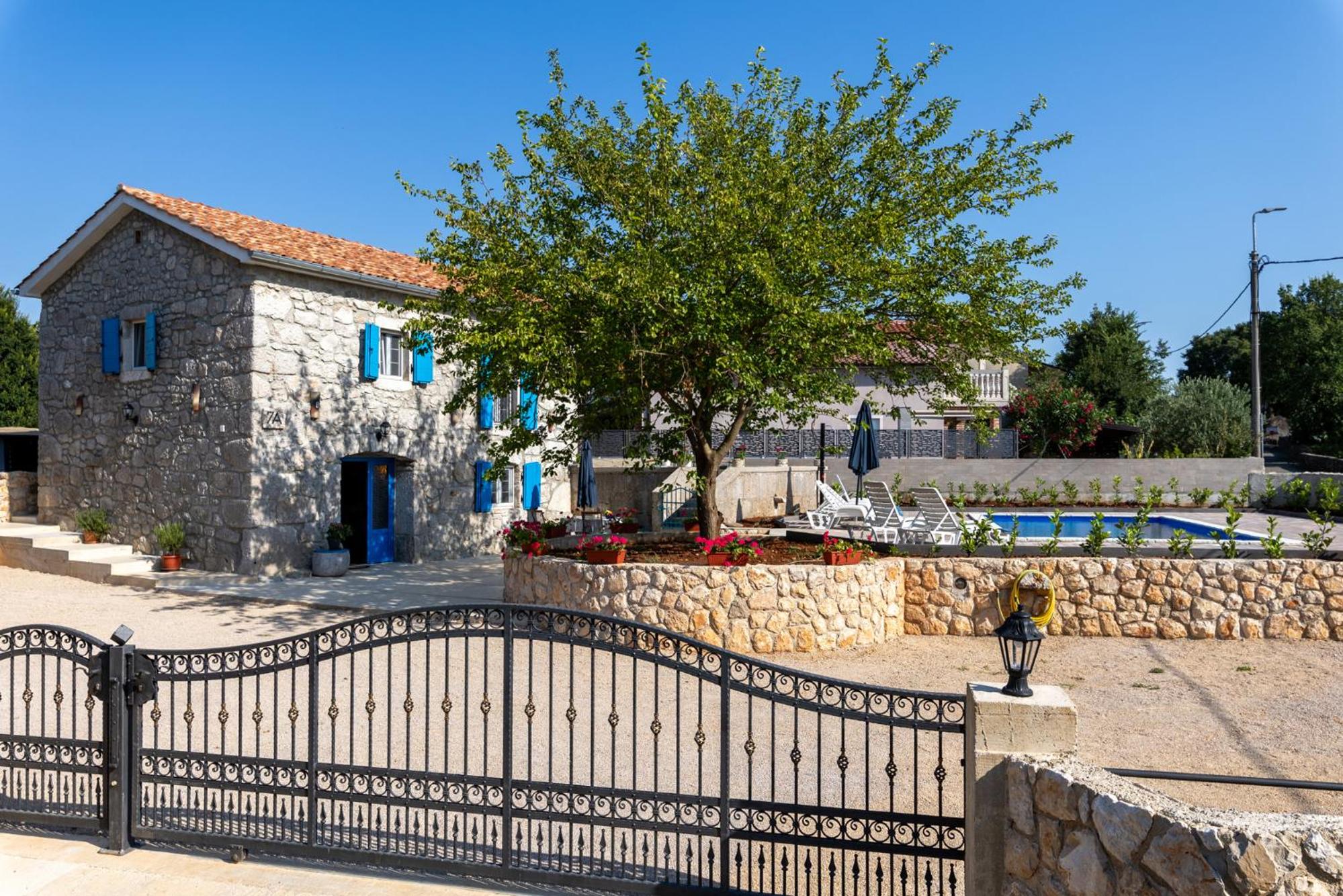 Stone house Villa Livia