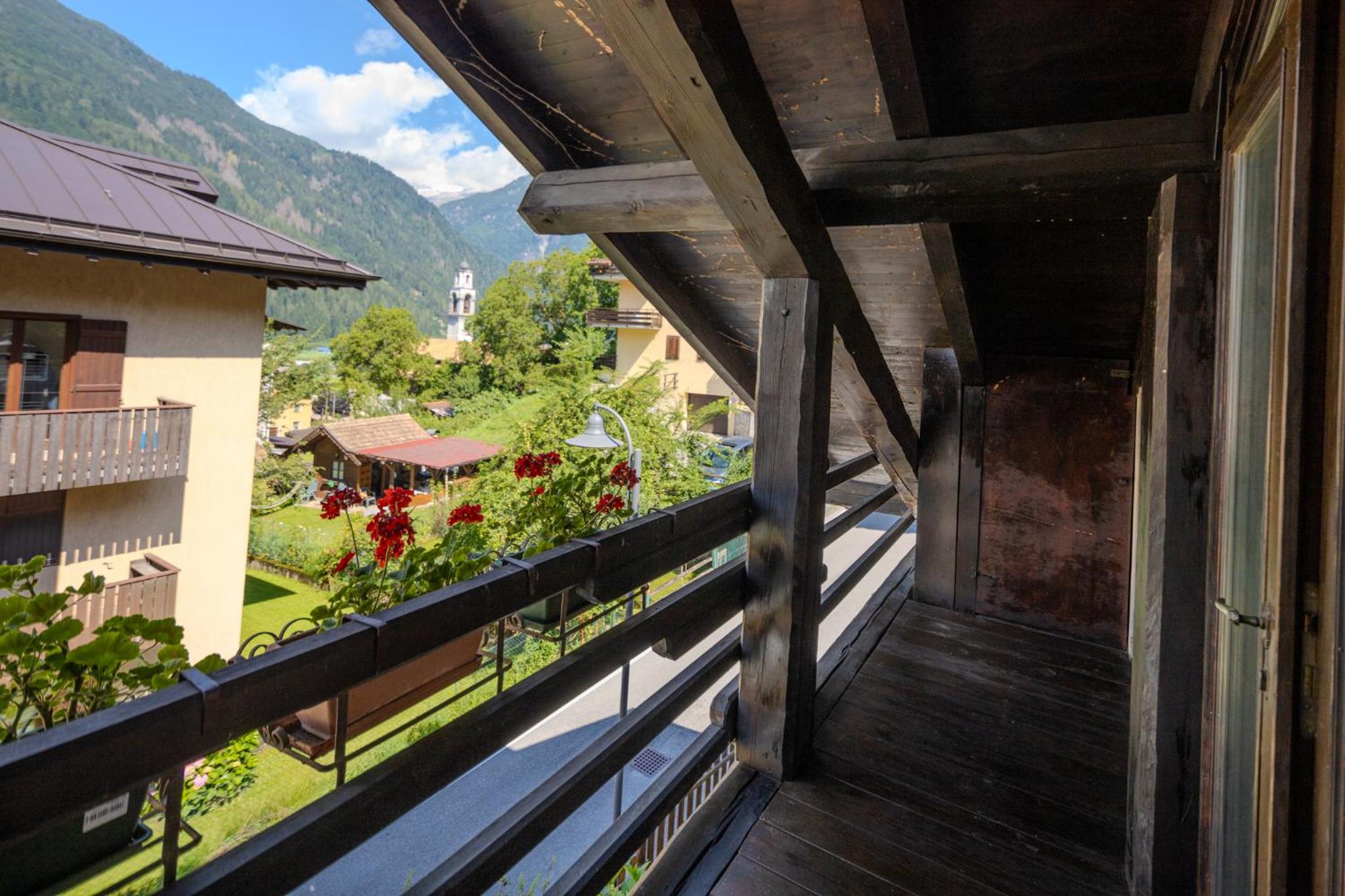 Chalet Corona view 4