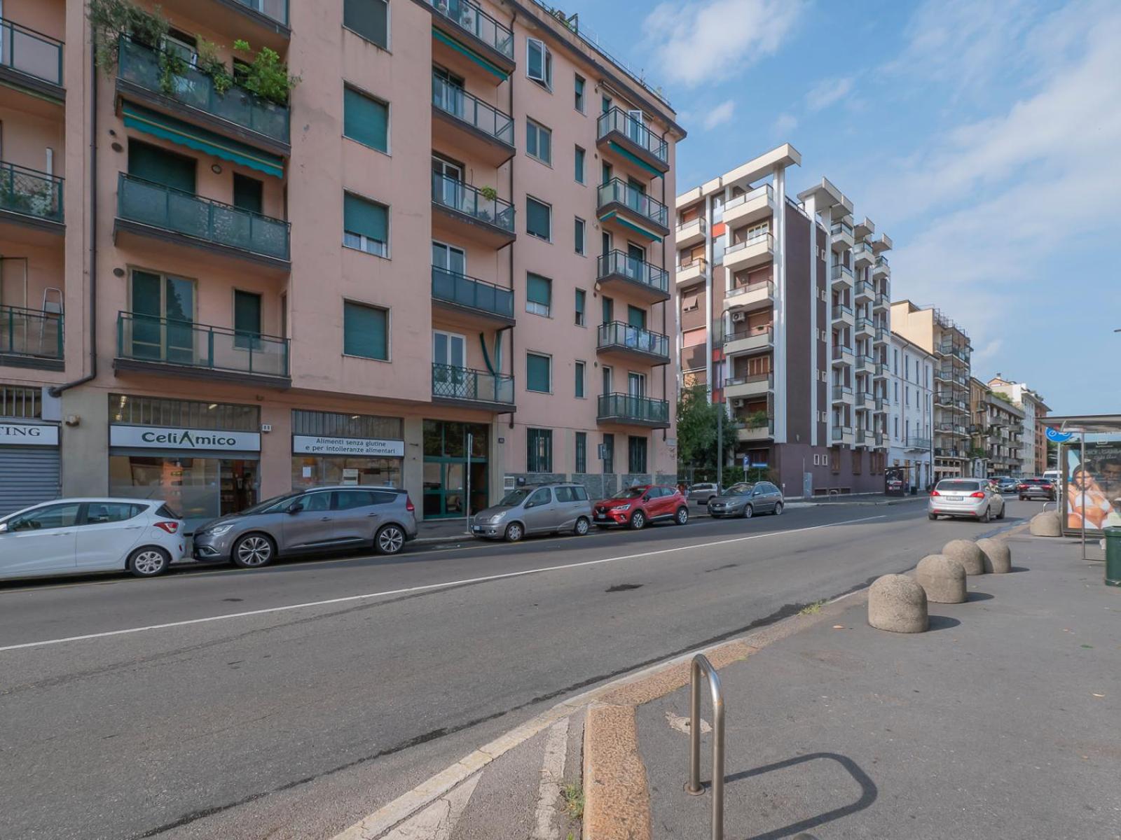I Host Apartment - Forze Armate 83
