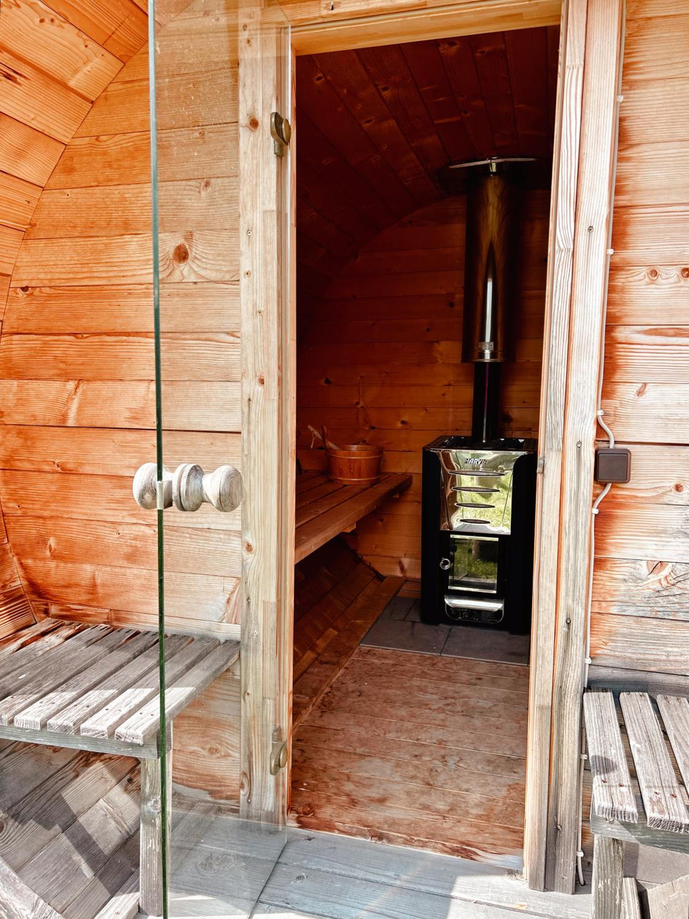 CHILLHAUS Pear Mountain by AA Holiday Homes