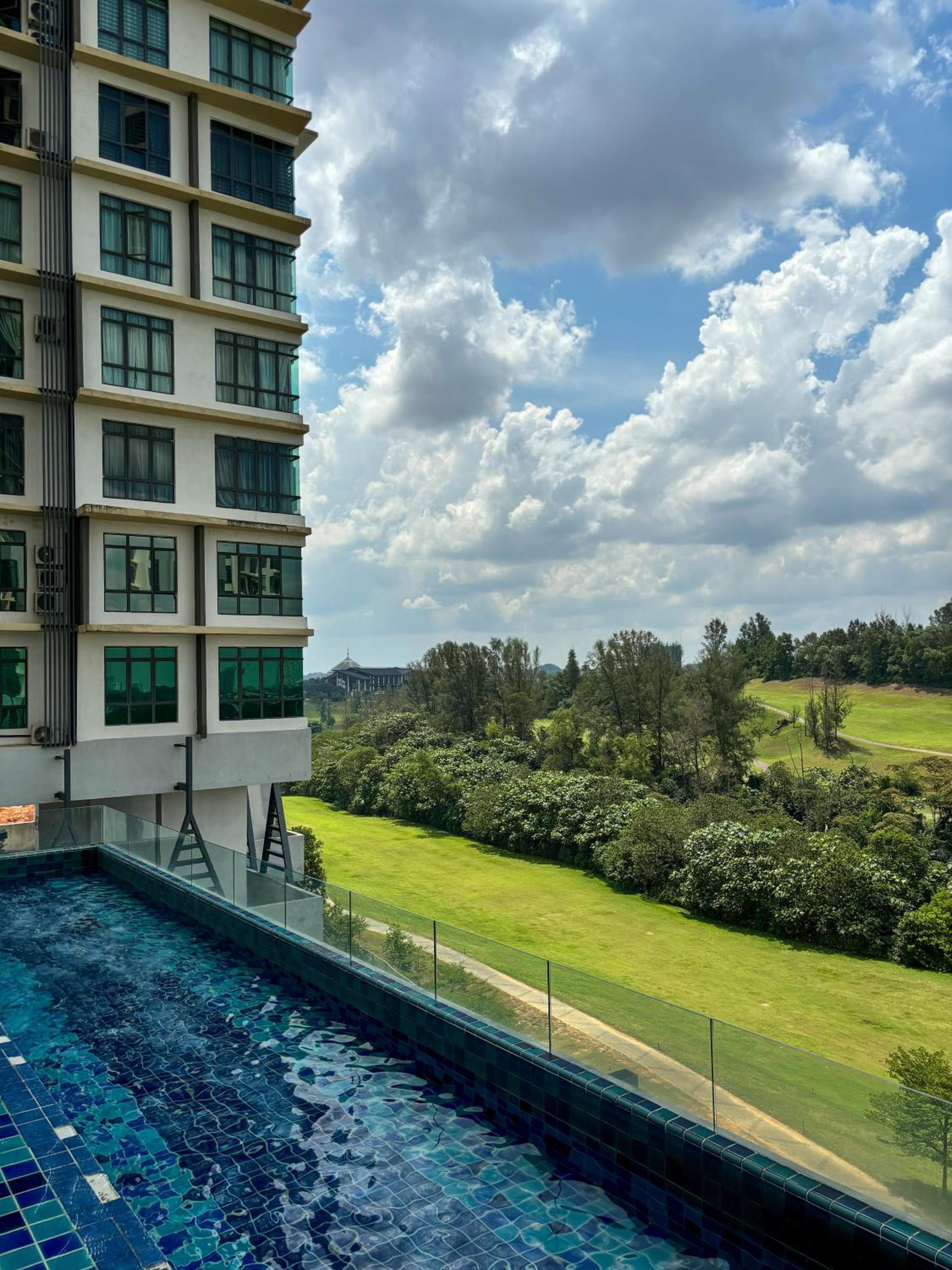 ARC swimming pool Musliim homestay JB