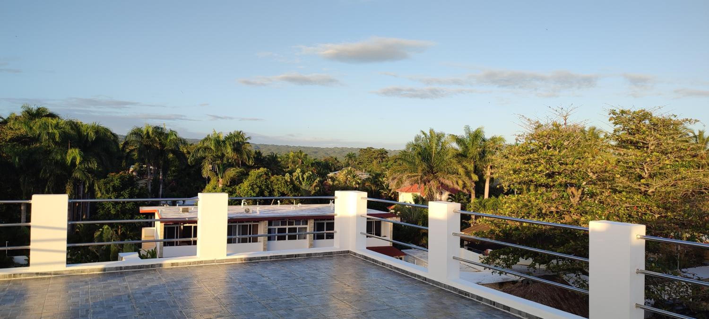 Almendra Residential