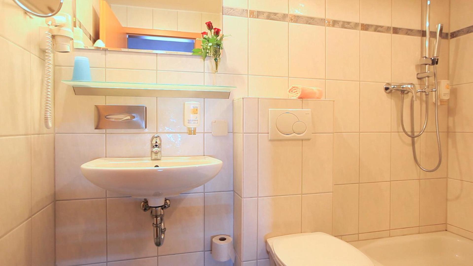 Kassel Vacations - Adesso Hotel Kassel -pay at property on arrival- Ihr Automatenhotel in Kassel - Property Image 4