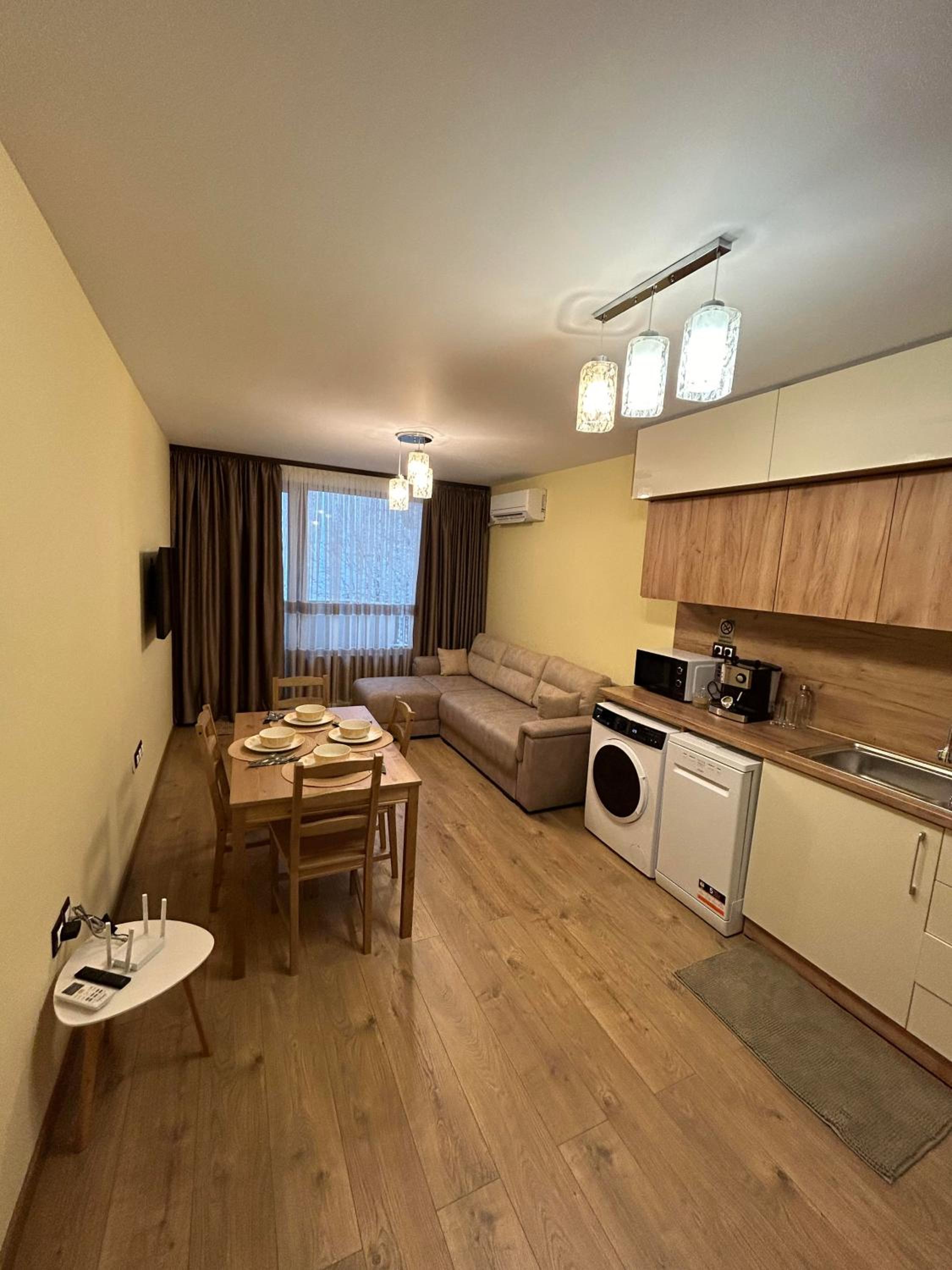 New & Stylish Apartment Axel with Mountain Views