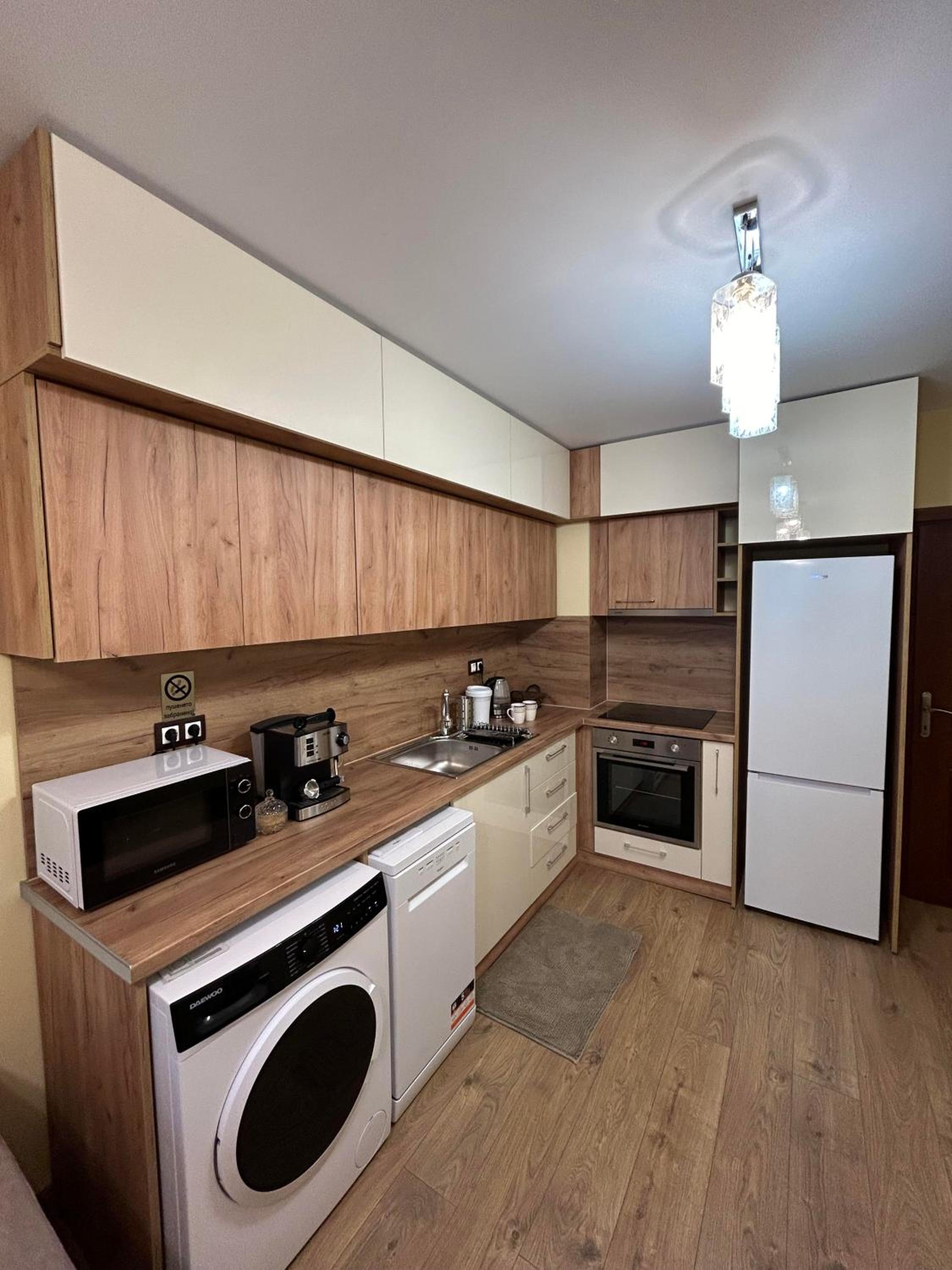 New & Stylish Apartment Axel with Mountain Views
