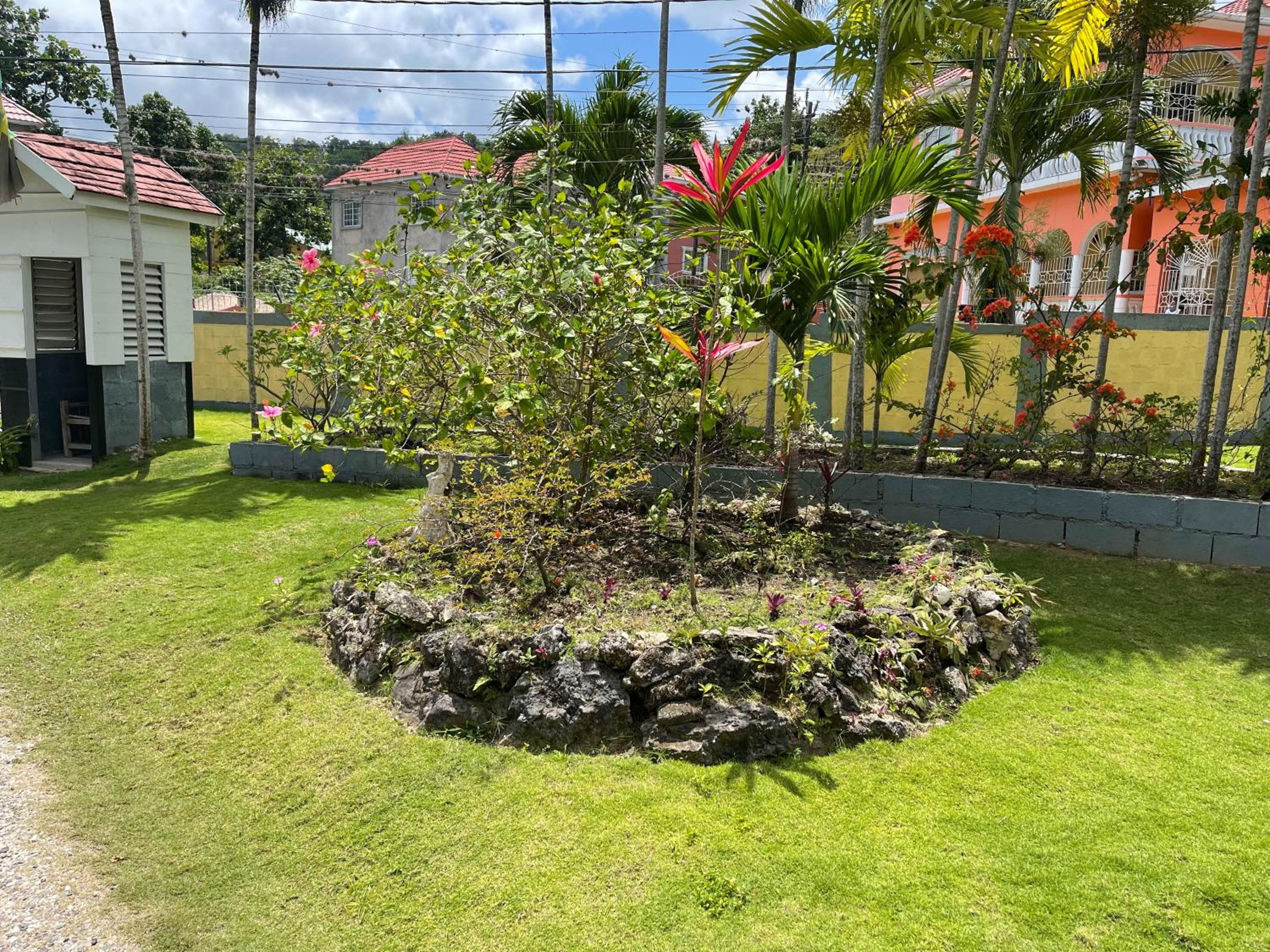 Little Shaw Park Guest House