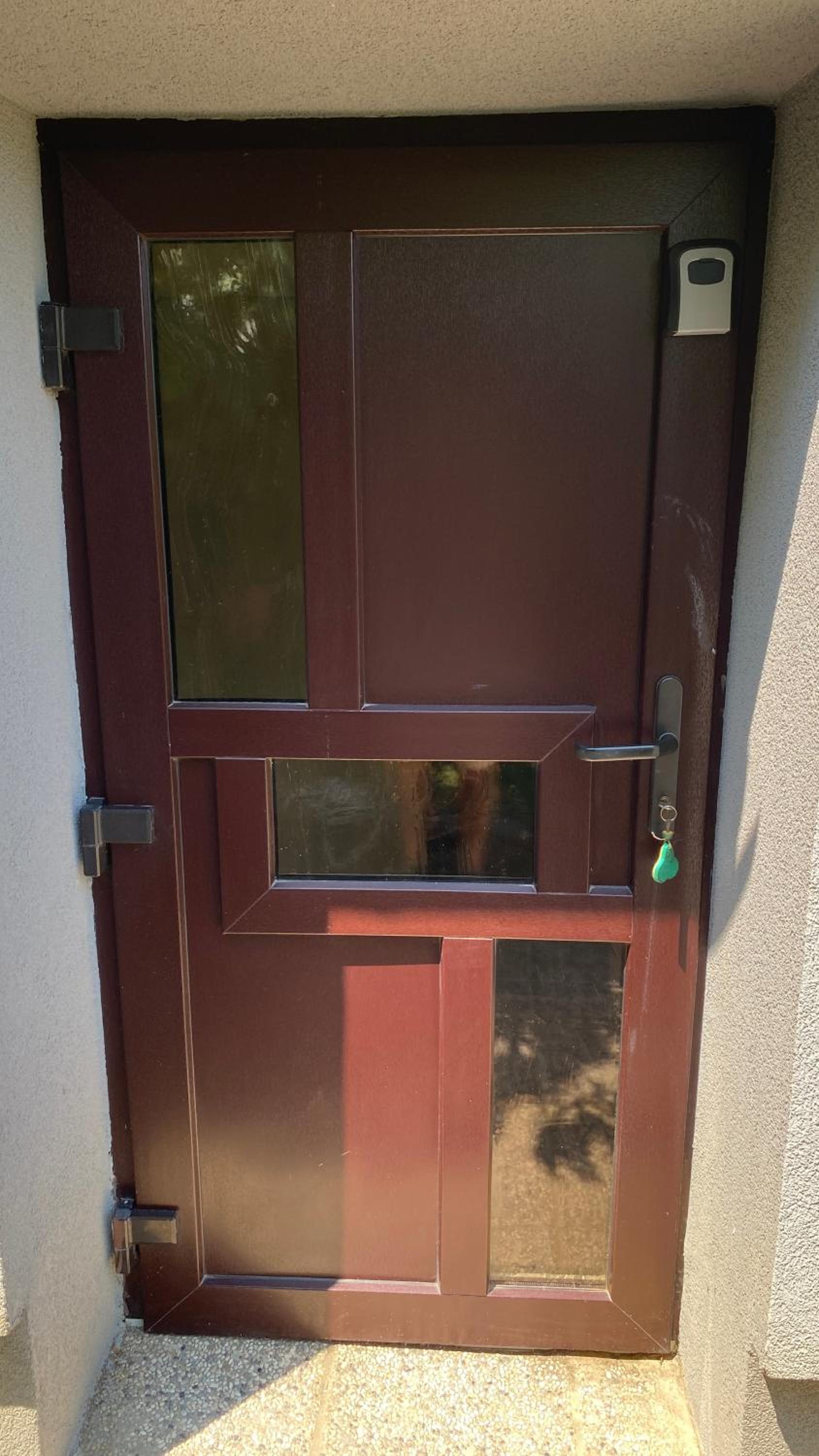 Photo 18