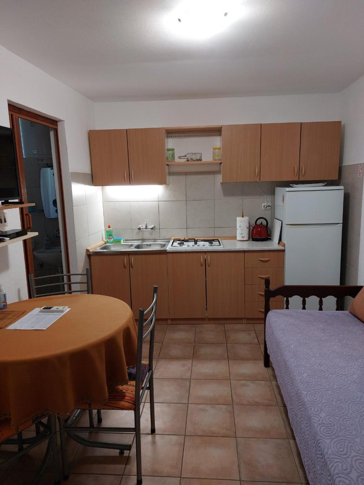 Sandra Apartmani 3 view 4