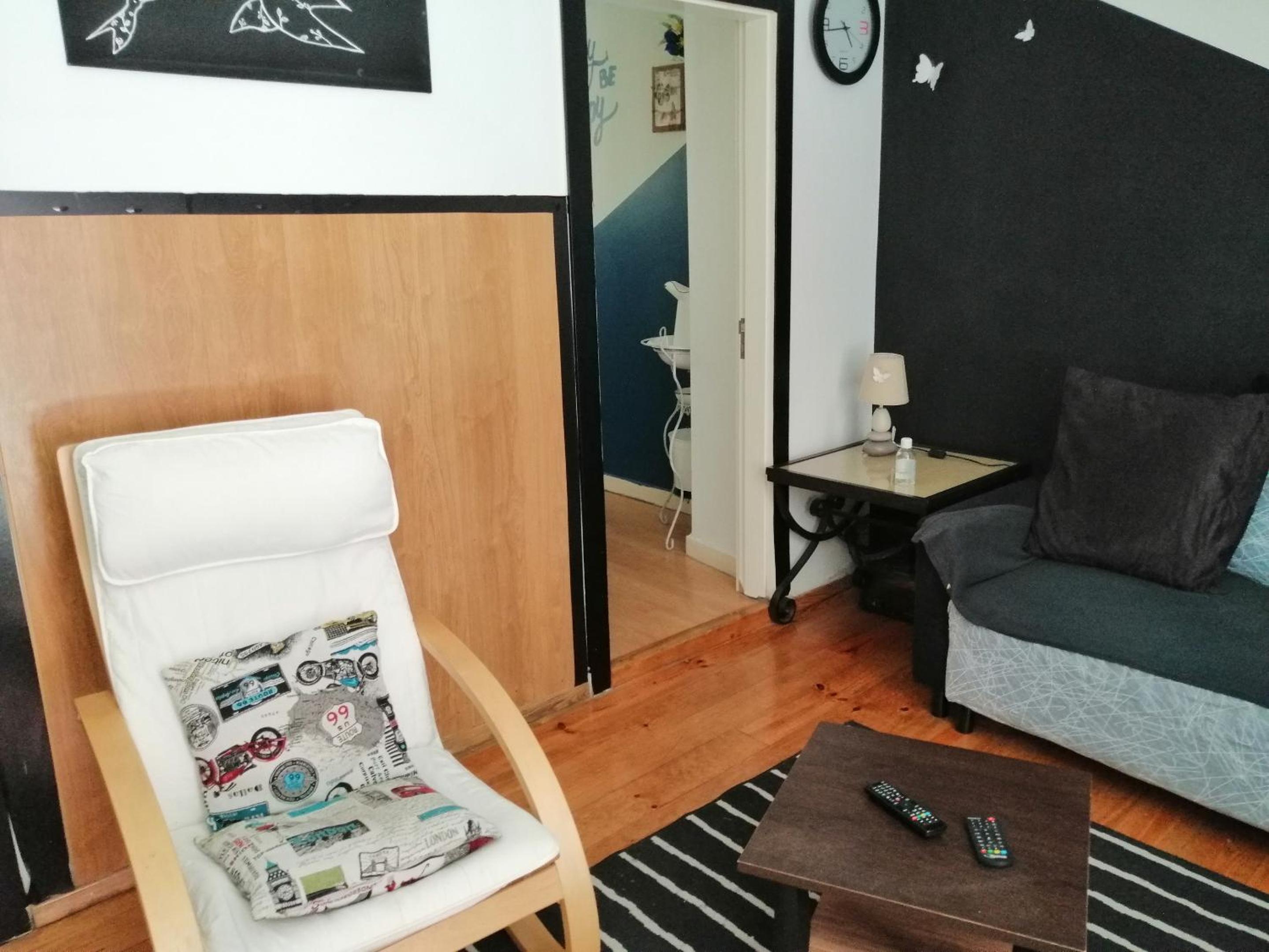 Charming Apartment in Lisbon, 40 m², Ideal for a Couple view 3