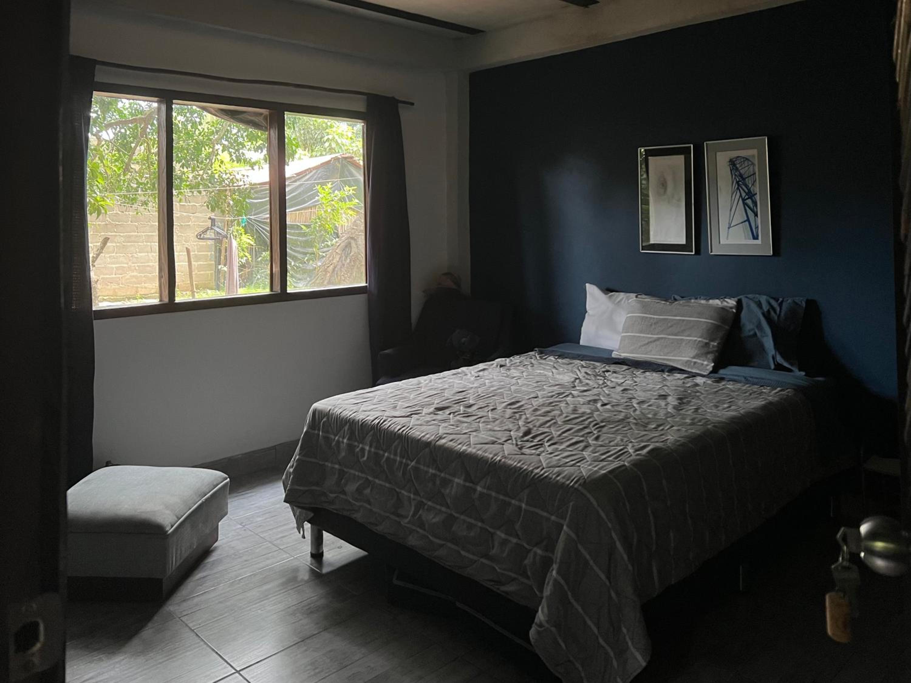 La Casita Debajo del Mango