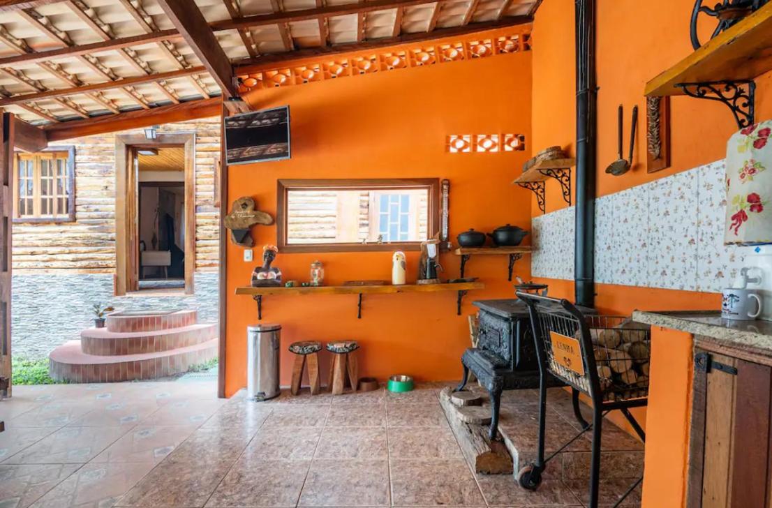 CHÁCARA com SAUNA e JACUZZI - Pet Friendly