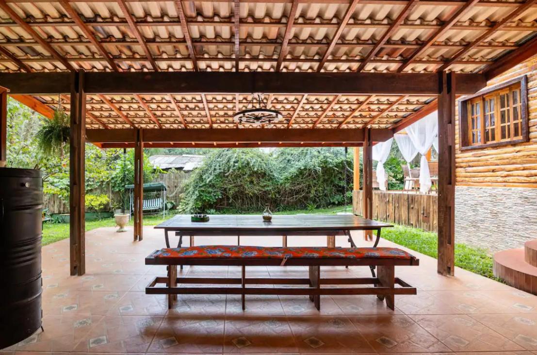 CHÁCARA com SAUNA e JACUZZI - Pet Friendly