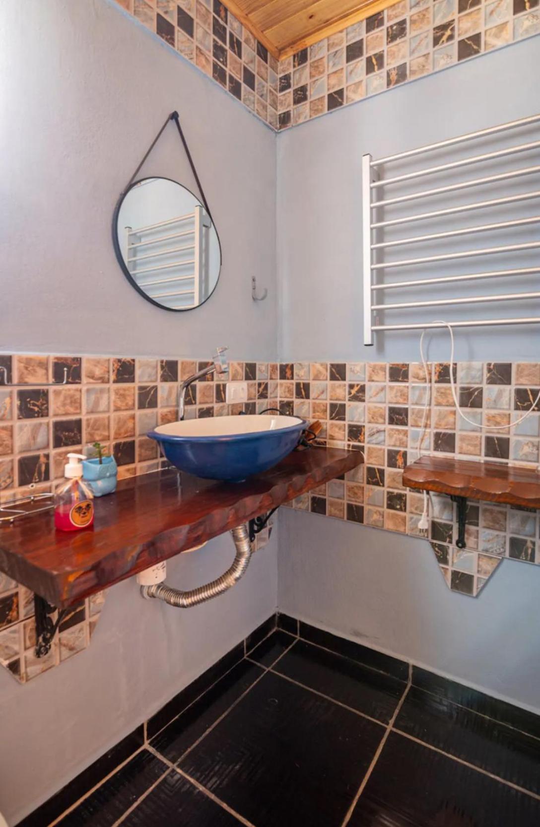 CHÁCARA com SAUNA e JACUZZI - Pet Friendly