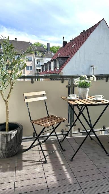 Dortmund Vacations - 15 Minuten Fuweg zum Stadion und Privatparkplatz - Property Image 21