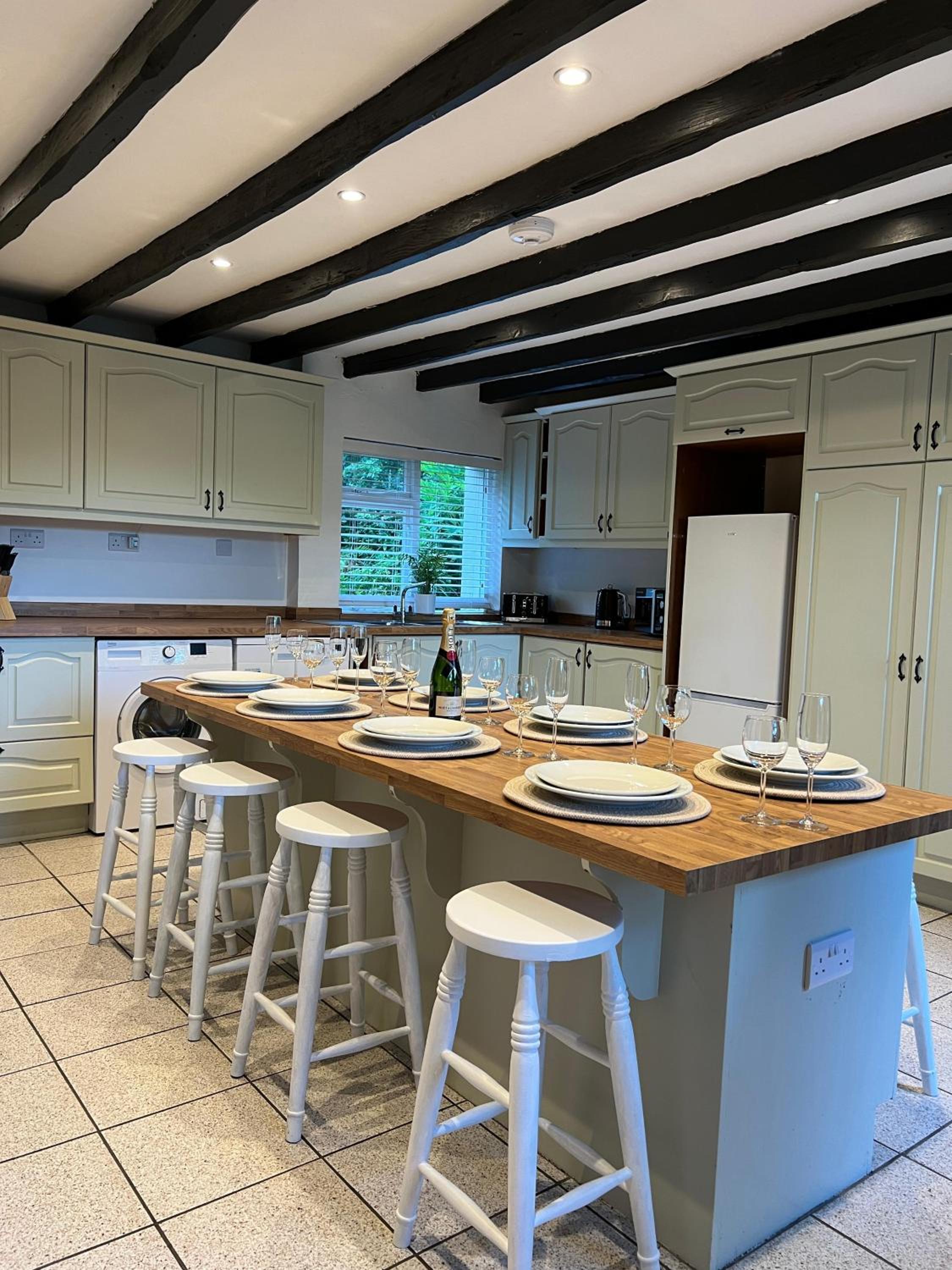 Plasbach Cottage
